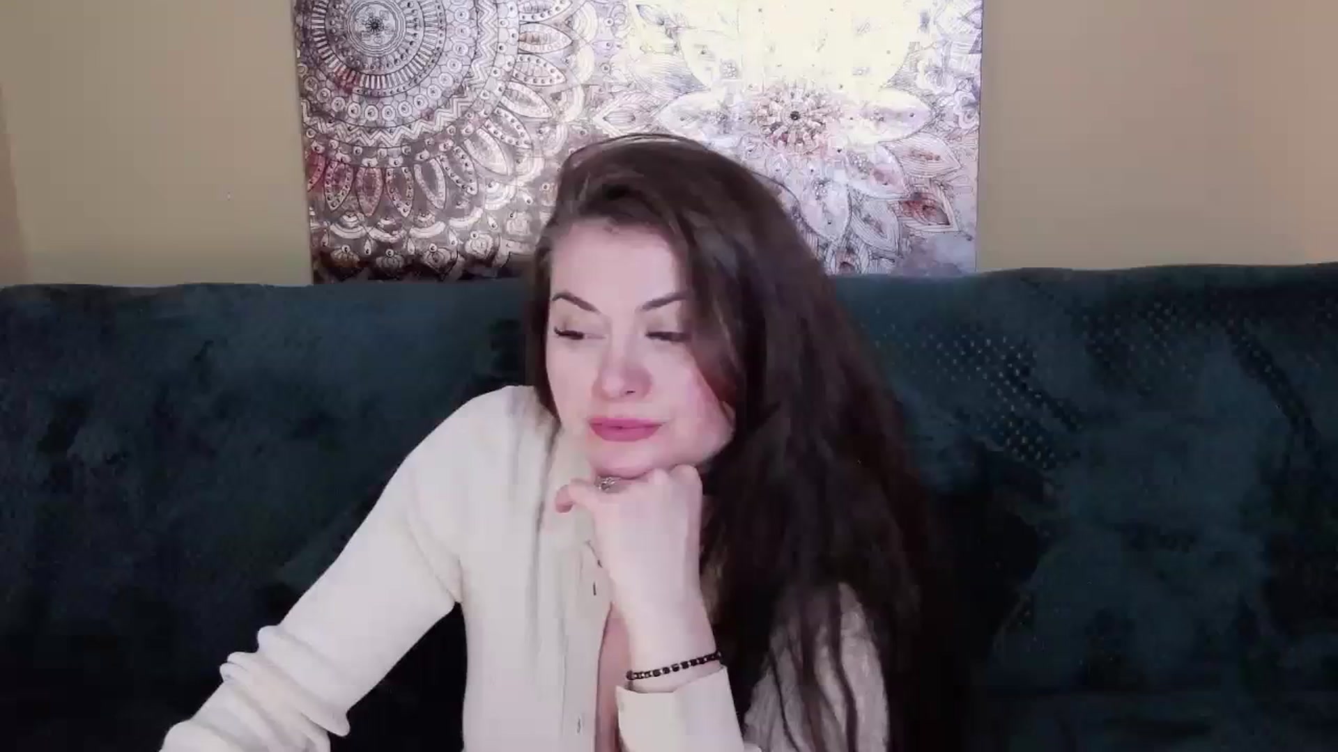Gallery image thumbnail from ForeverChic's myfreecams stream on, 03/27/2024, 11:49 image 1 of 20