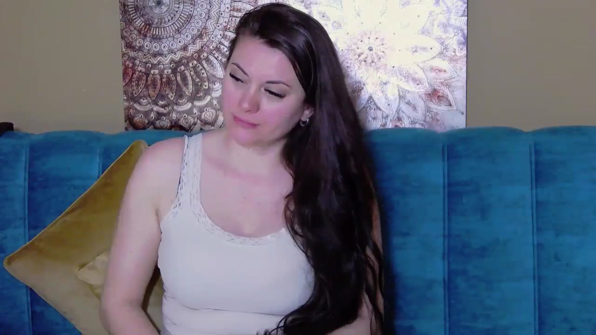 Gallery image thumbnail from ForeverChic's myfreecams stream on, 04/02/2024, 09:01 image 12 of 20