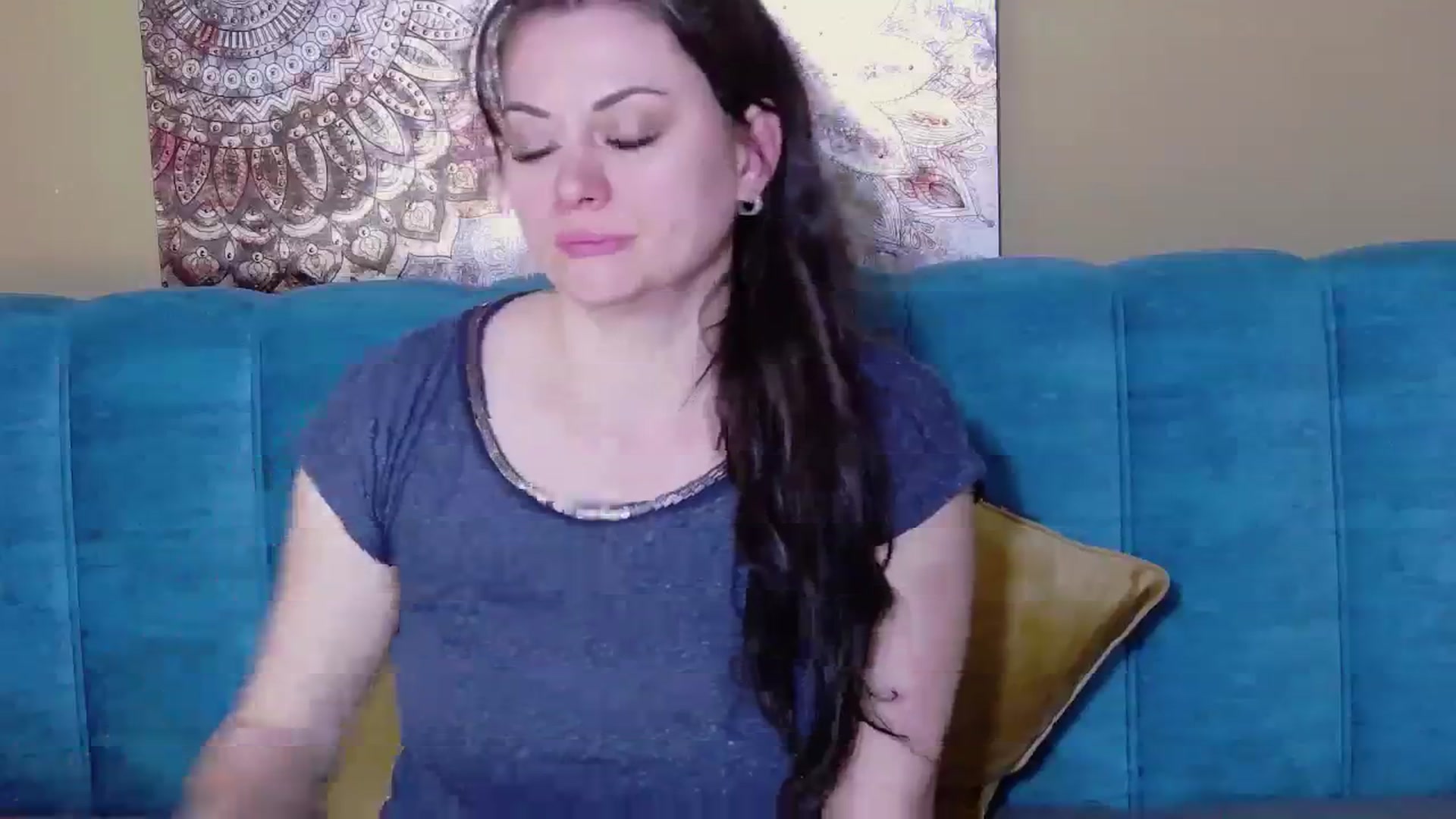 Gallery image thumbnail from ForeverChic's myfreecams stream on, 04/04/2024, 11:22 image 15 of 20