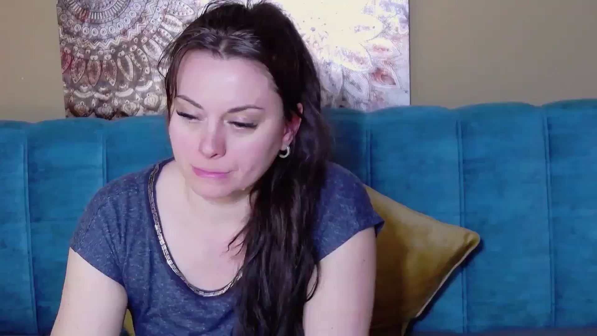 Gallery image thumbnail from ForeverChic's myfreecams stream on, 04/04/2024, 11:22 image 8 of 20