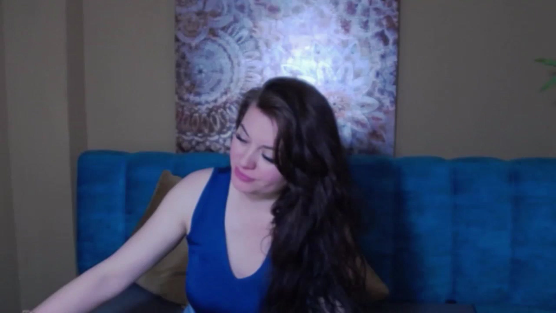 Gallery image thumbnail from ForeverChic's myfreecams stream on, 05/13/2024, 07:38 image 13 of 20