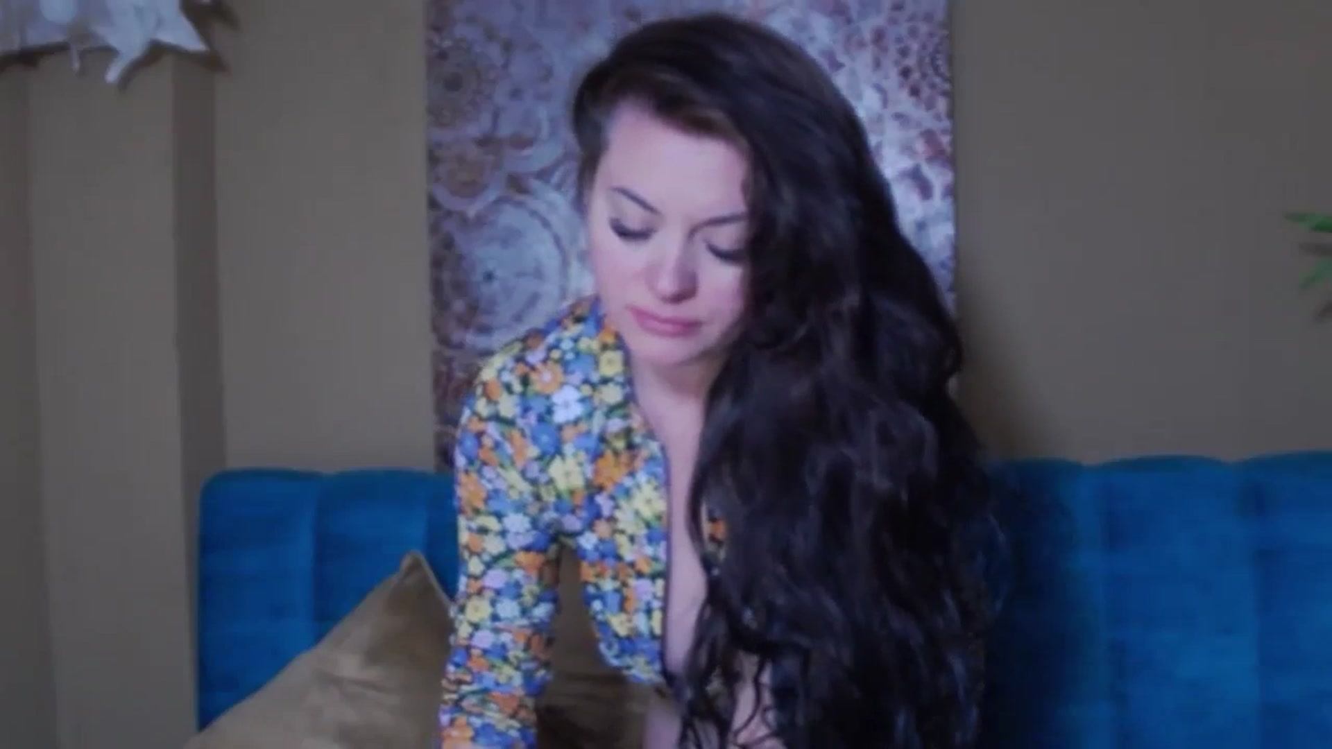 Gallery image thumbnail from ForeverChic's myfreecams stream on, 05/14/2024, 10:34 image 2 of 20