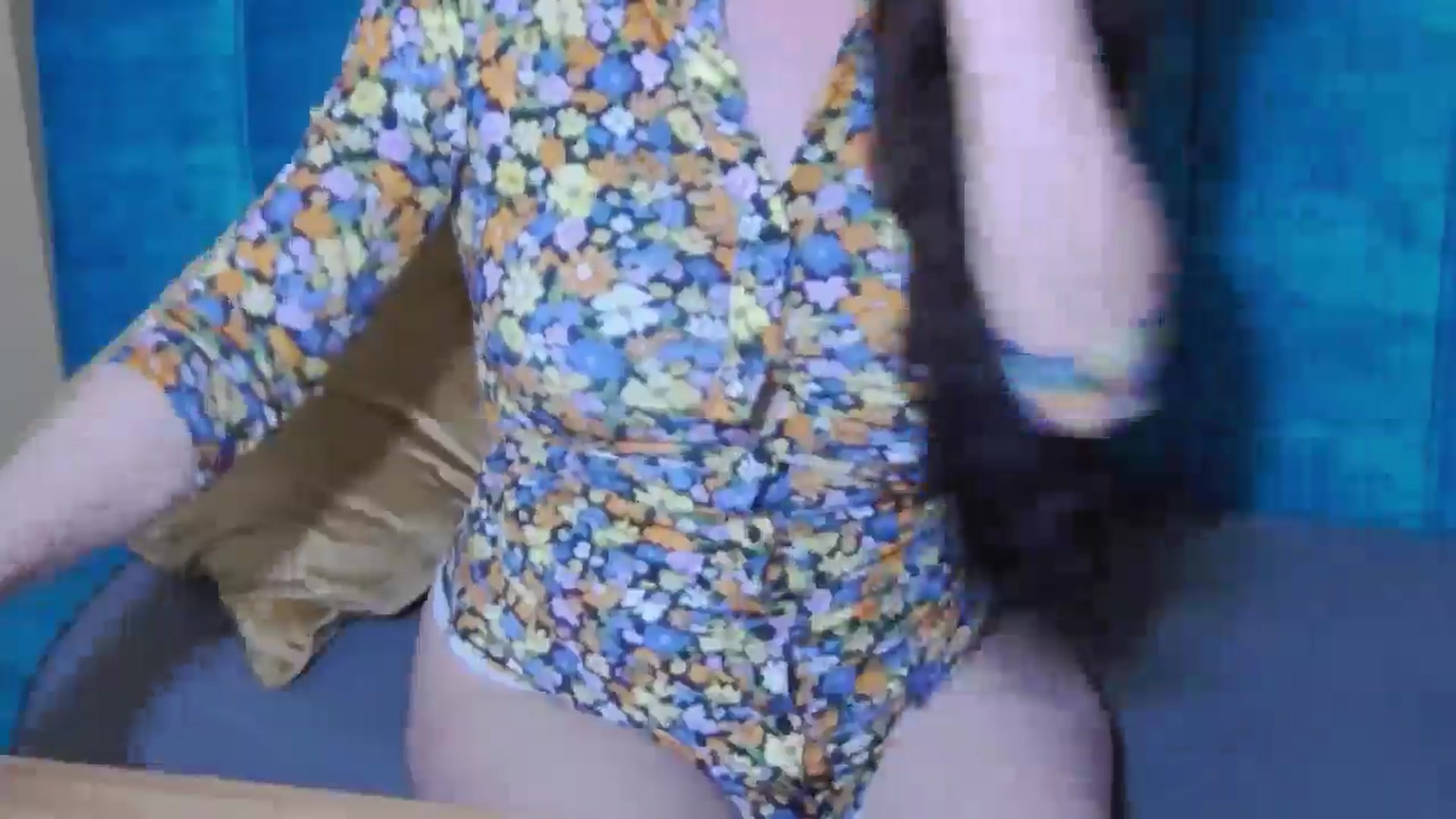 Gallery image thumbnail from ForeverChic's myfreecams stream on, 05/14/2024, 10:34 image 13 of 20