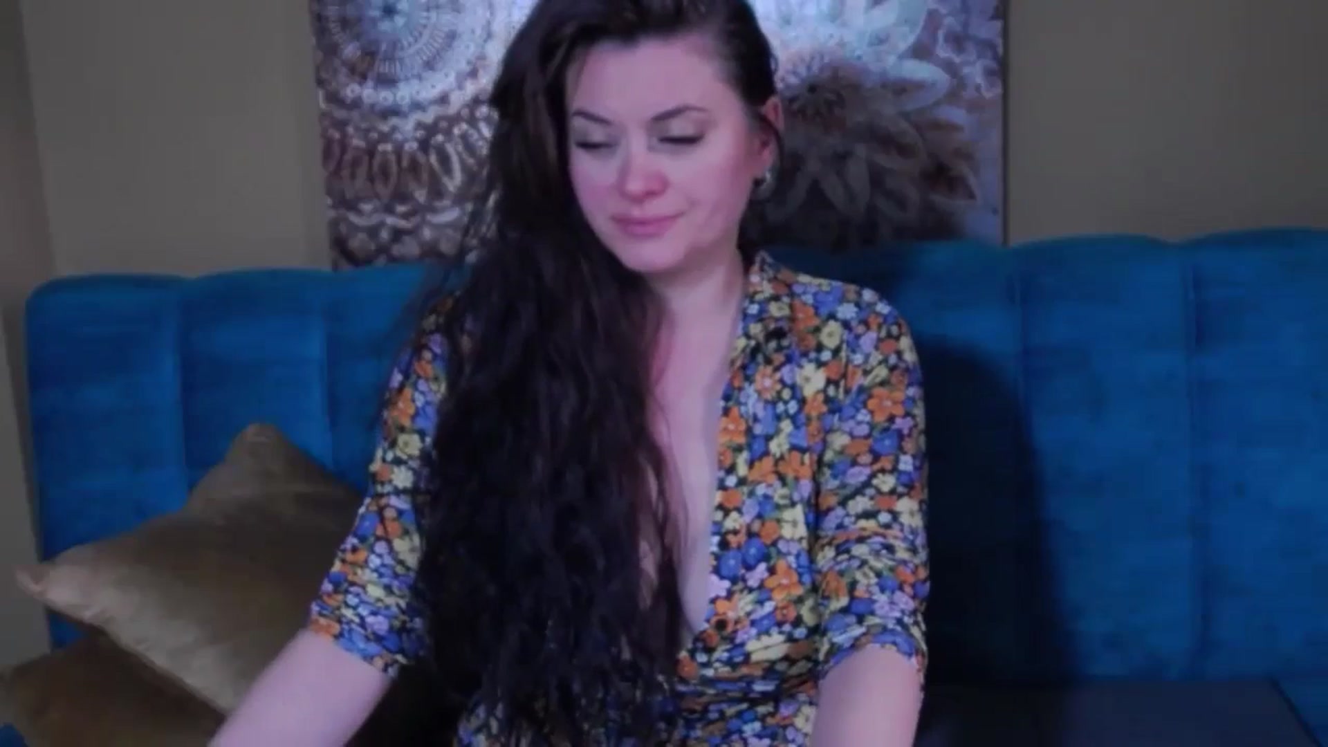 Gallery image thumbnail from ForeverChic's myfreecams stream on, 05/14/2024, 14:34 image 9 of 20