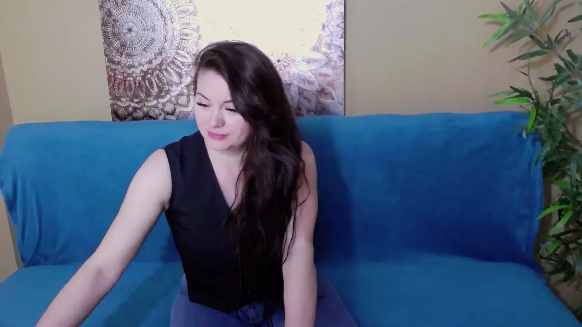 Gallery image thumbnail from ForeverChic's myfreecams stream on, 06/08/2024, 08:34 image 6 of 20