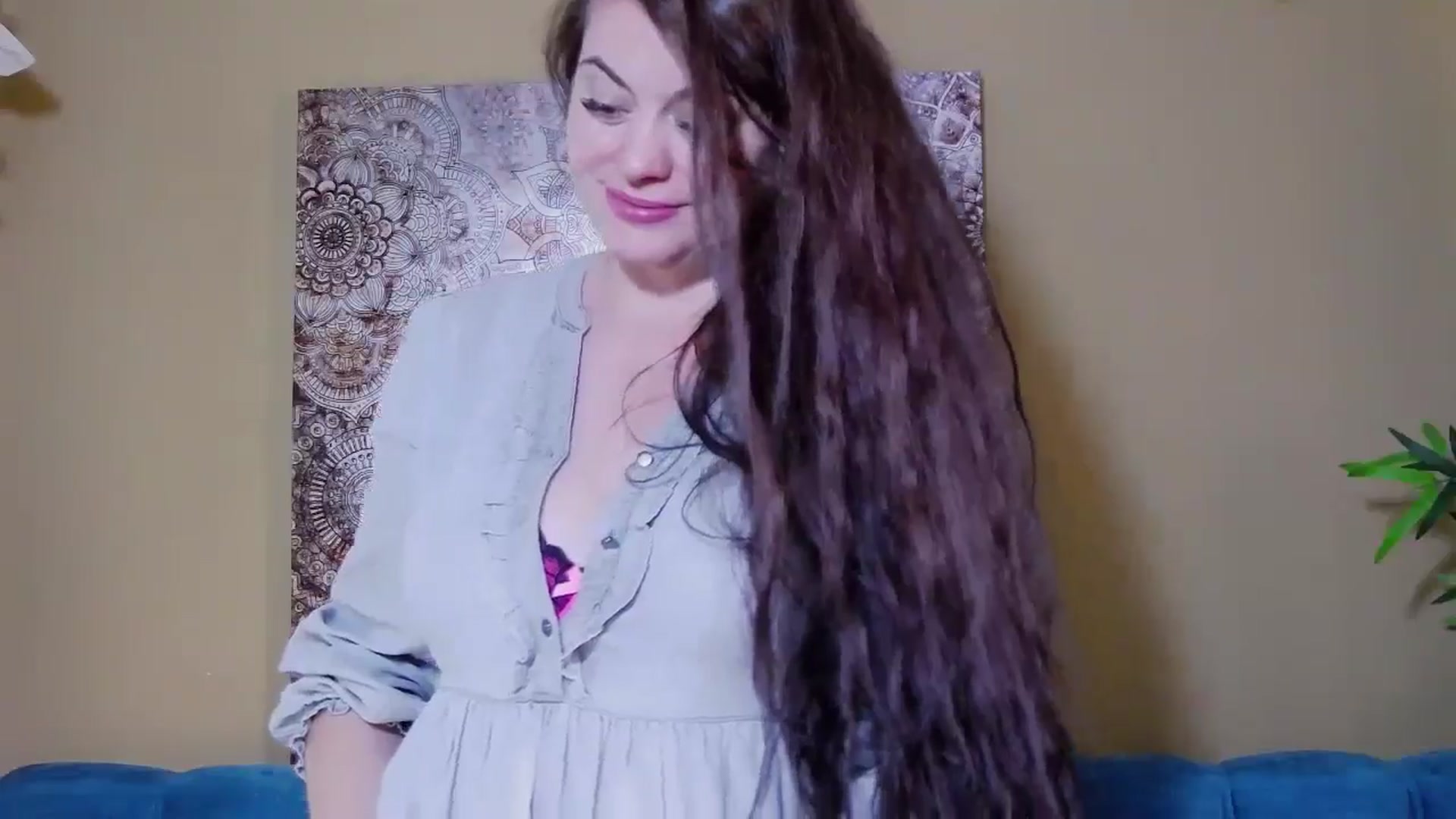 Gallery image thumbnail from ForeverChic's myfreecams stream on, 07/03/2024, 07:45 image 16 of 20