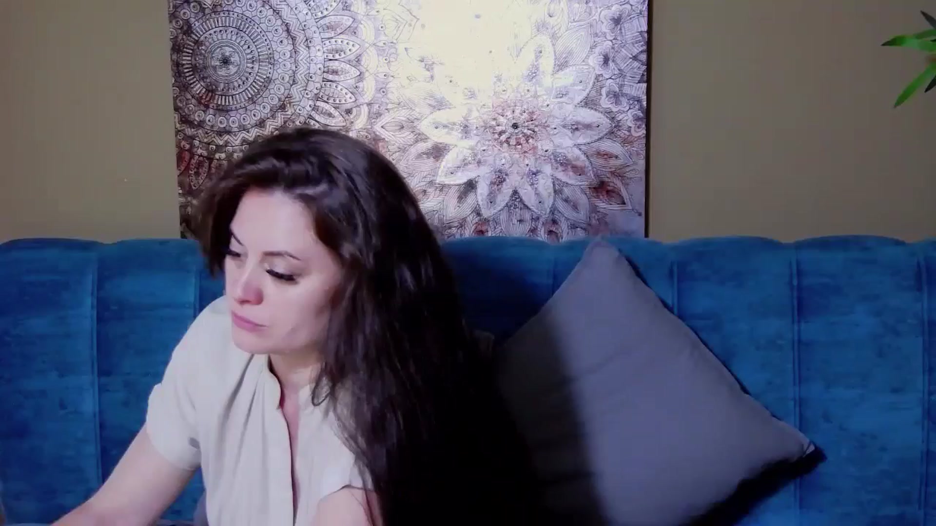 Gallery image thumbnail from ForeverChic's myfreecams stream on, 07/10/2024, 10:24 image 6 of 20