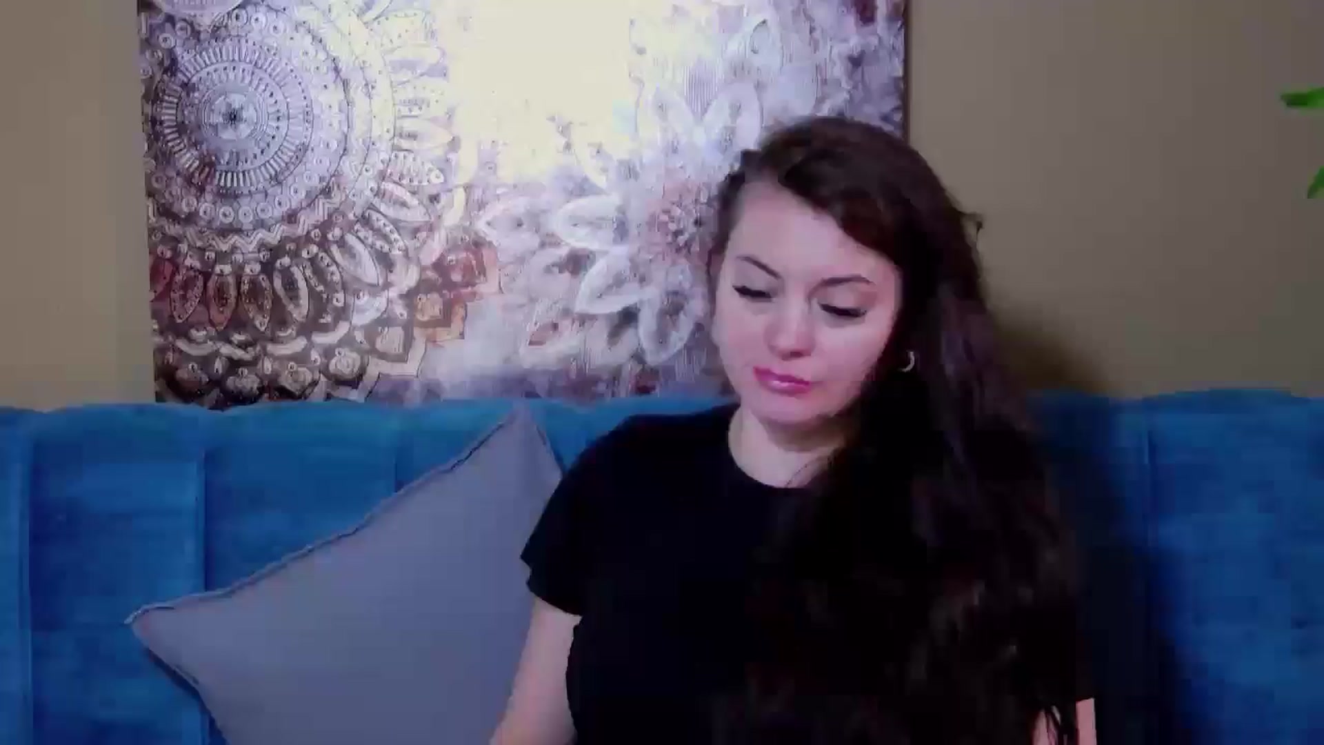 Gallery image thumbnail from ForeverChic's myfreecams stream on, 07/11/2024, 08:00 image 1 of 20