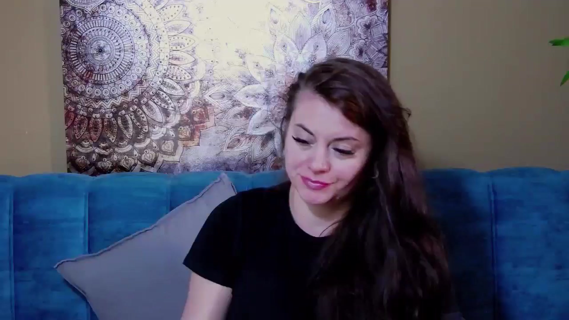 Gallery image thumbnail from ForeverChic's myfreecams stream on, 07/11/2024, 08:00 image 10 of 20
