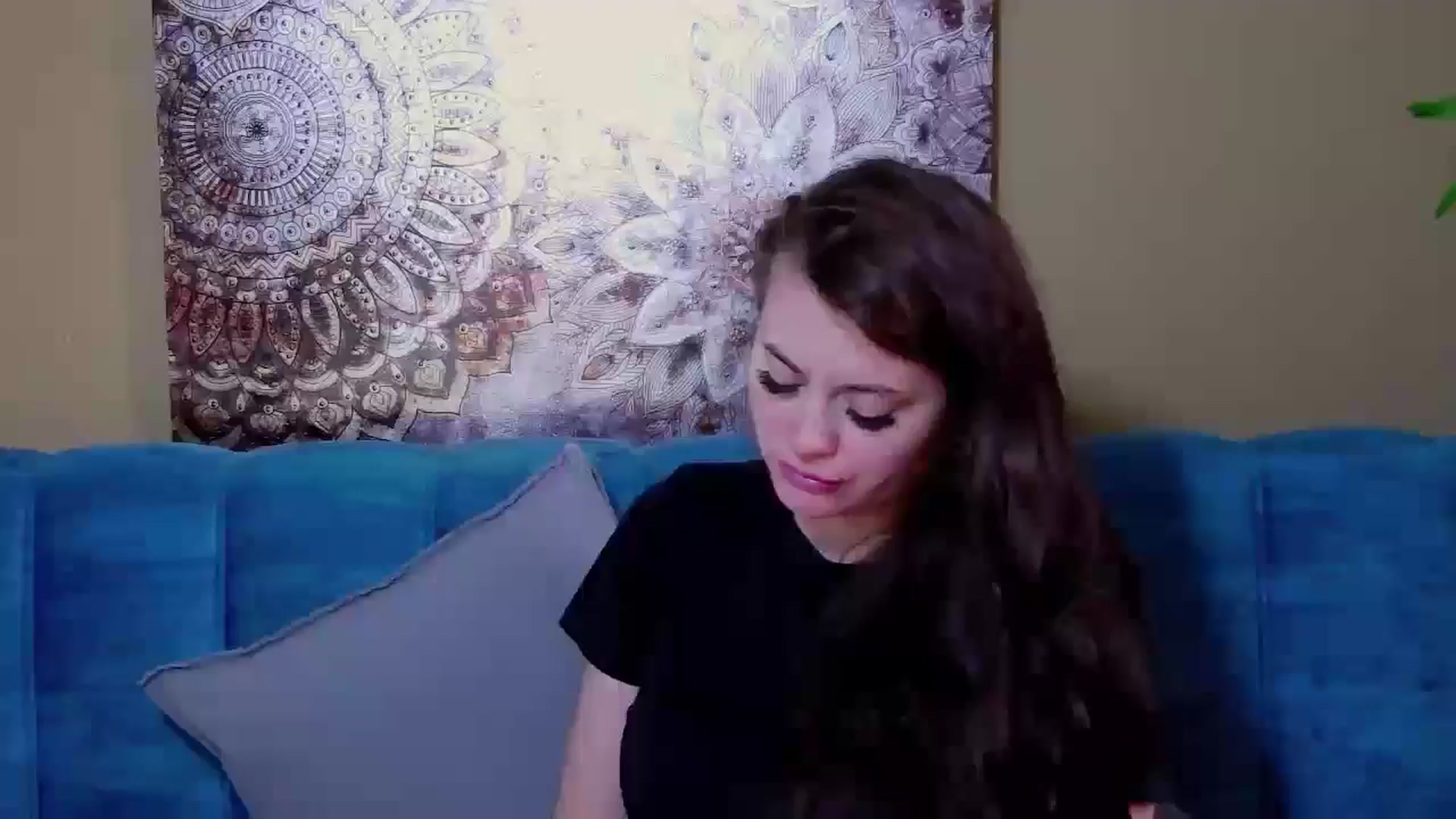 Gallery image thumbnail from ForeverChic's myfreecams stream on, 07/11/2024, 08:00 image 2 of 20