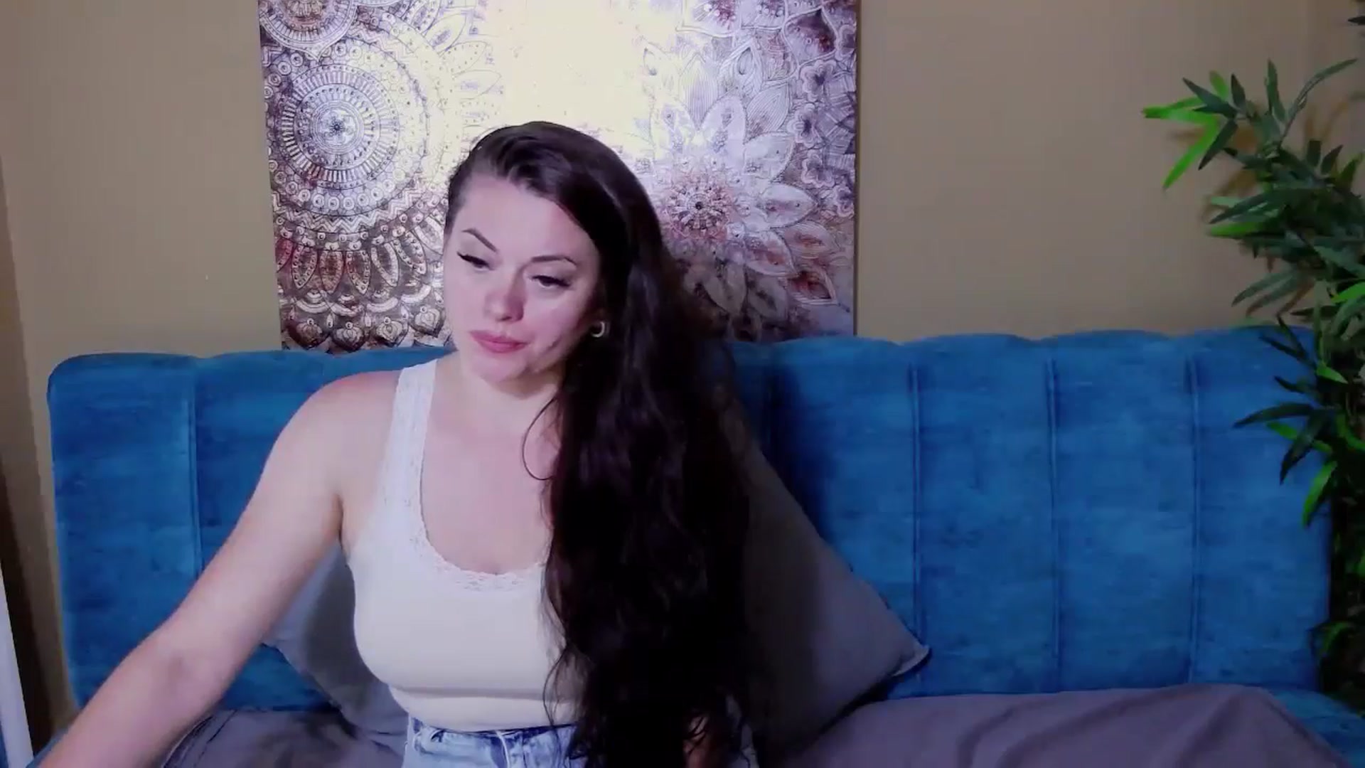 Gallery image thumbnail from ForeverChic's myfreecams stream on, 07/12/2024, 07:36 image 14 of 20