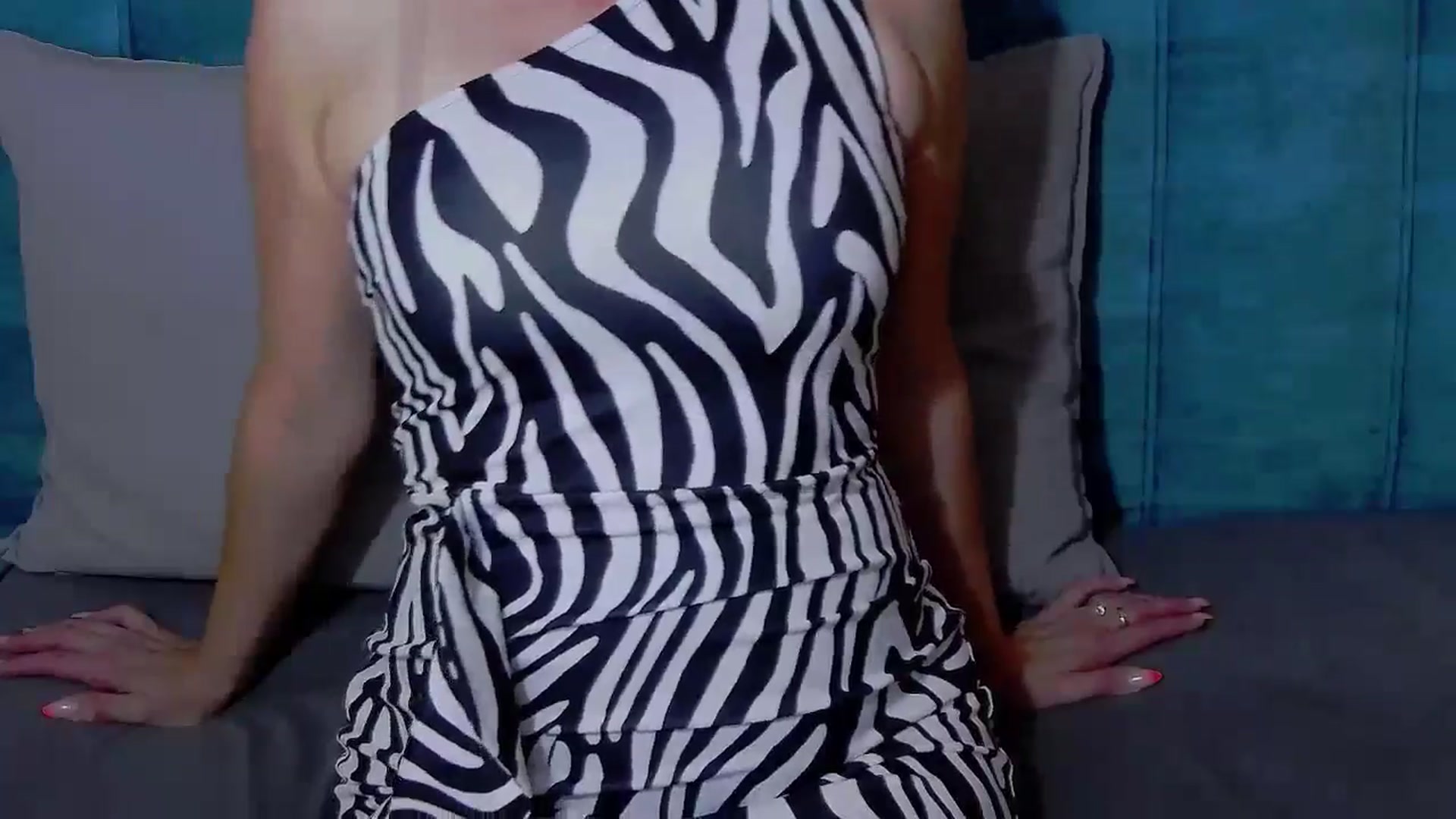 Gallery image thumbnail from ForeverChic's myfreecams stream on, 08/06/2024, 09:42 image 5 of 20