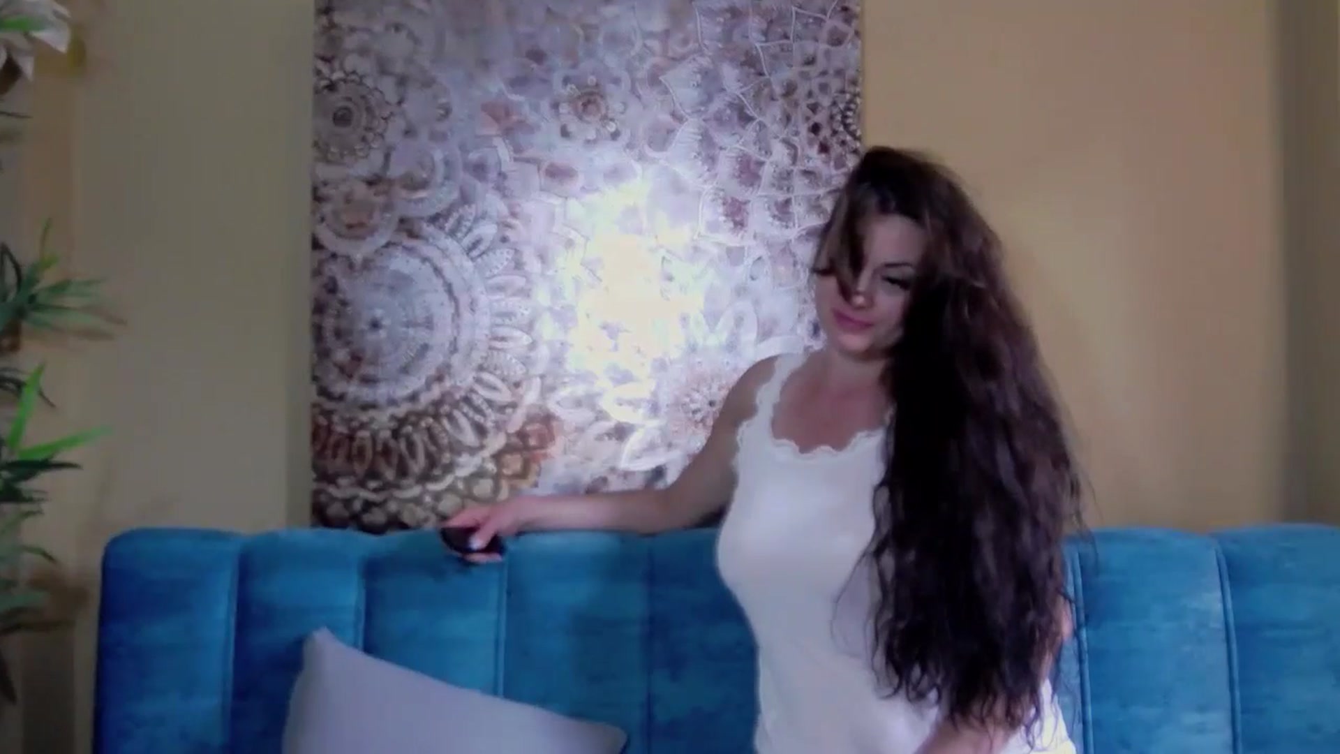 Gallery image thumbnail from ForeverChic's myfreecams stream on, 08/14/2024, 13:17 image 13 of 20
