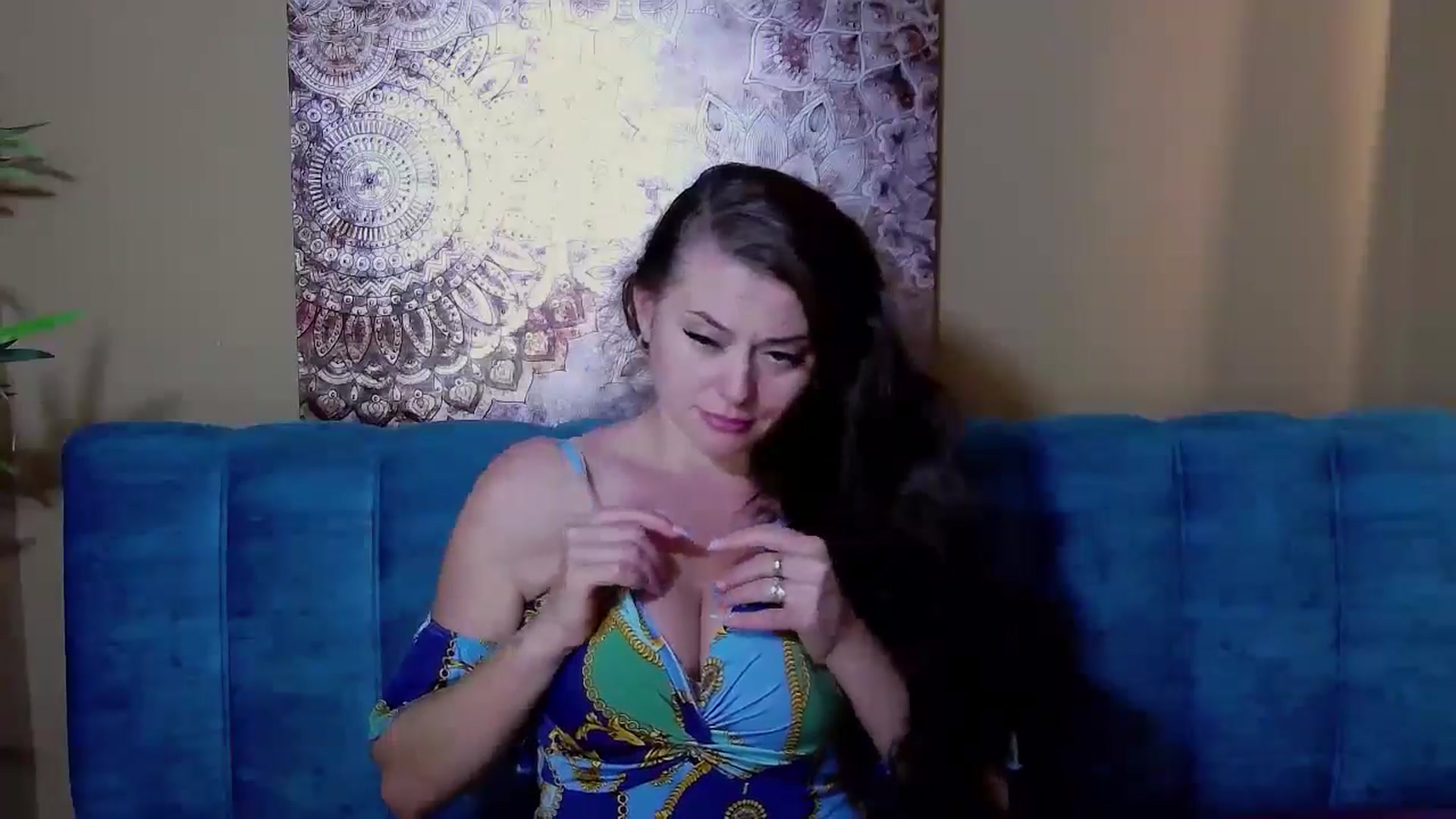 Gallery image thumbnail from ForeverChic's myfreecams stream on, 08/15/2024, 10:28 image 16 of 20