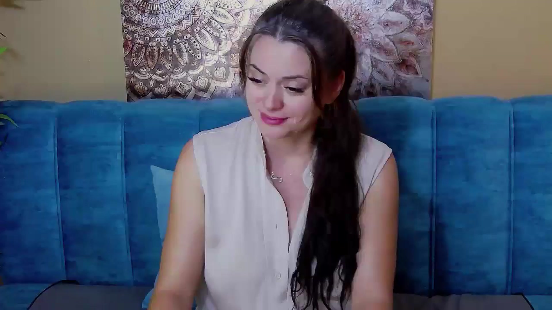 Gallery image thumbnail from ForeverChic's myfreecams stream on, 09/03/2024, 11:37 image 7 of 20