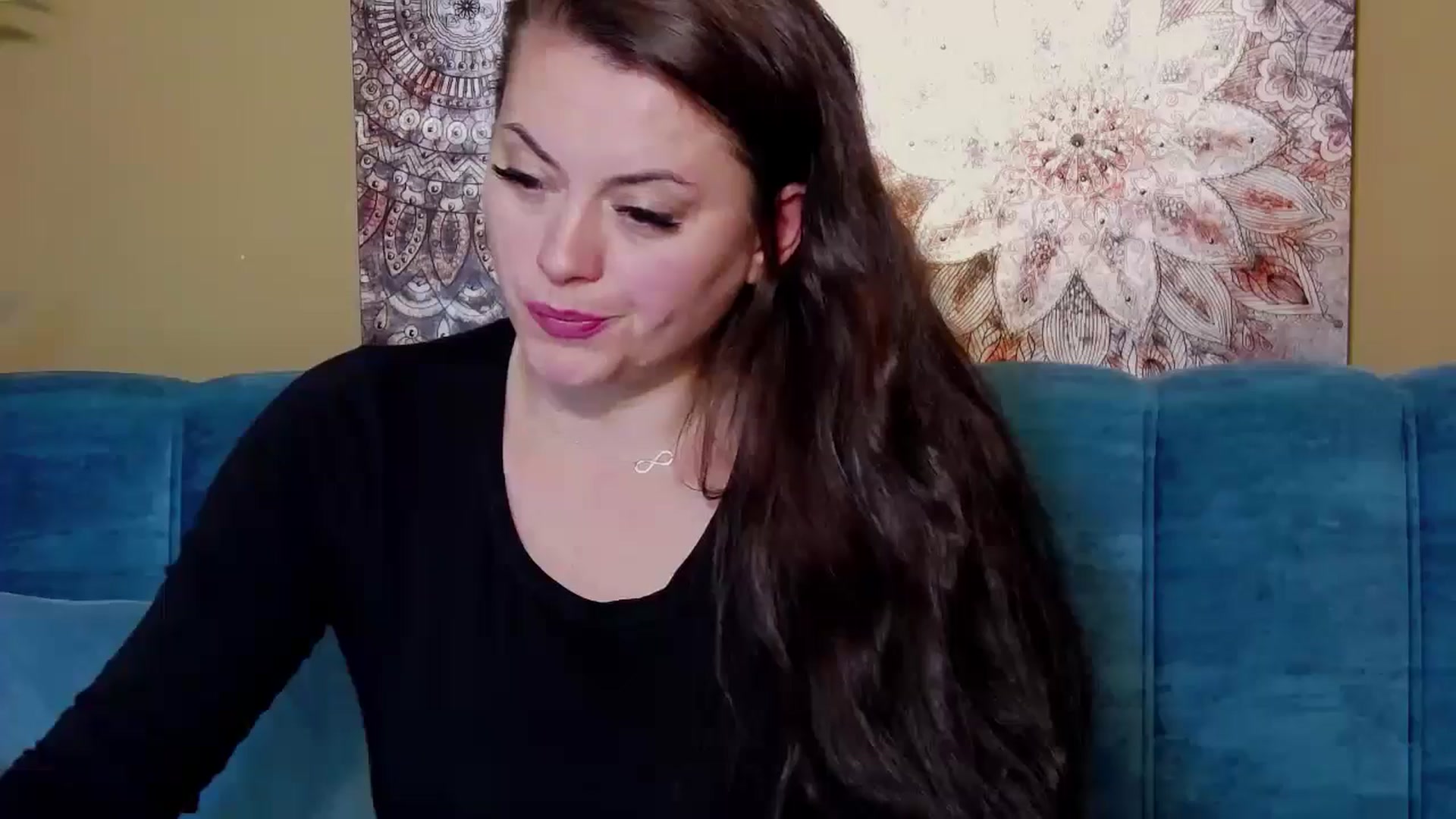 Gallery image thumbnail from ForeverChic's myfreecams stream on, 09/29/2024, 06:49 image 10 of 20