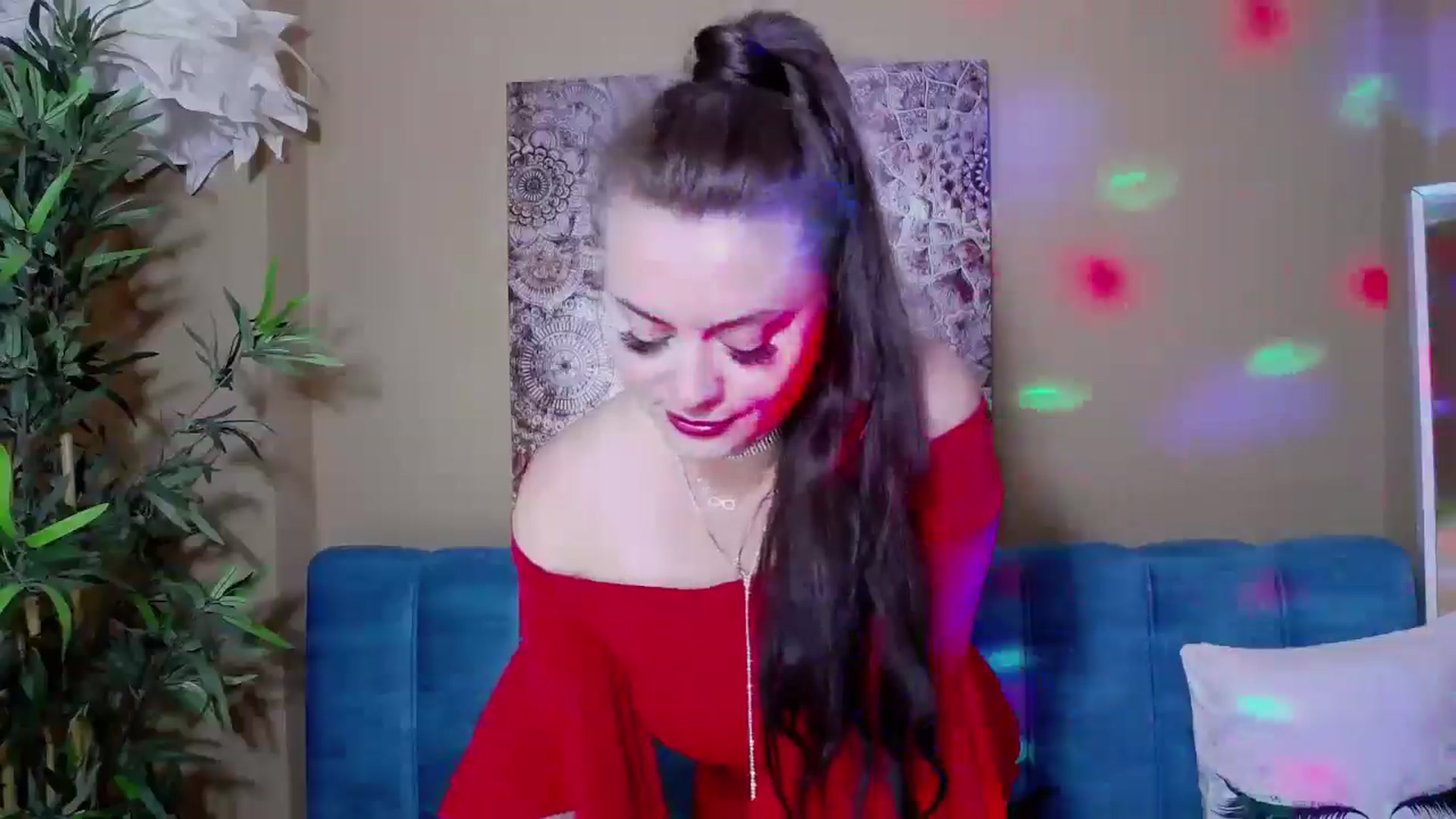 Gallery image thumbnail from ForeverChic's myfreecams stream on, 10/01/2024, 08:16 image 17 of 20