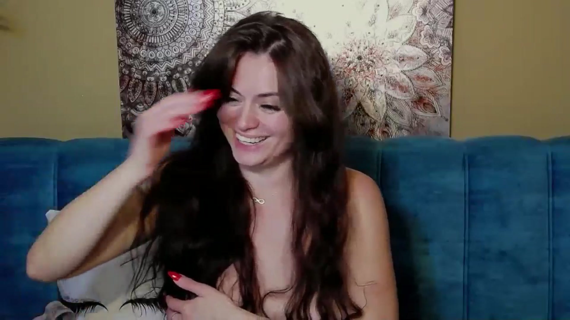 Gallery image thumbnail from ForeverChic's myfreecams stream on, 10/04/2024, 15:18 image 14 of 20