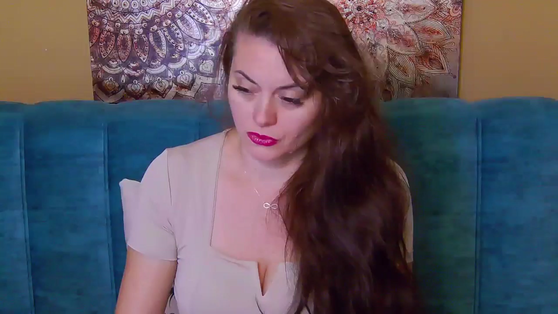 Gallery image thumbnail from ForeverChic's myfreecams stream on, 10/15/2024, 09:57 image 2 of 20