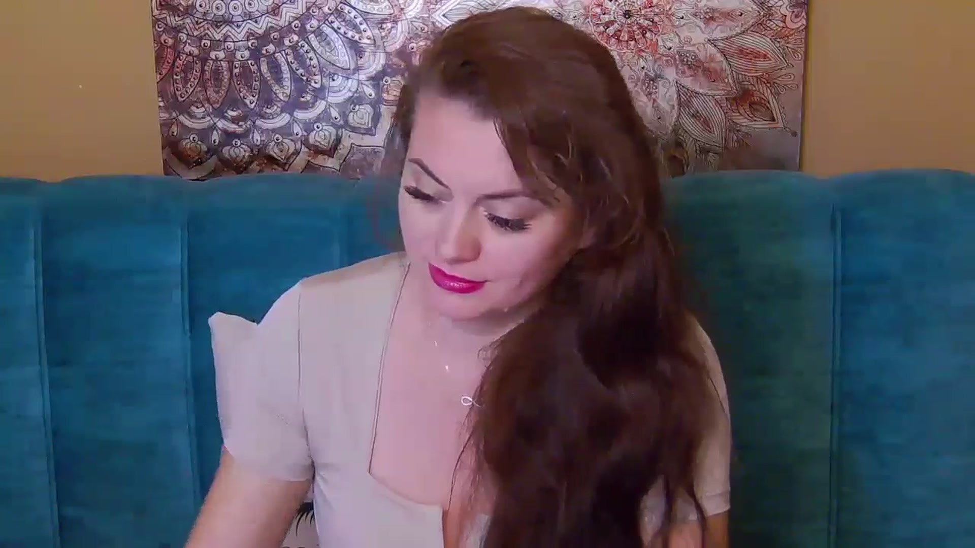 Gallery image thumbnail from ForeverChic's myfreecams stream on, 10/15/2024, 09:57 image 4 of 20