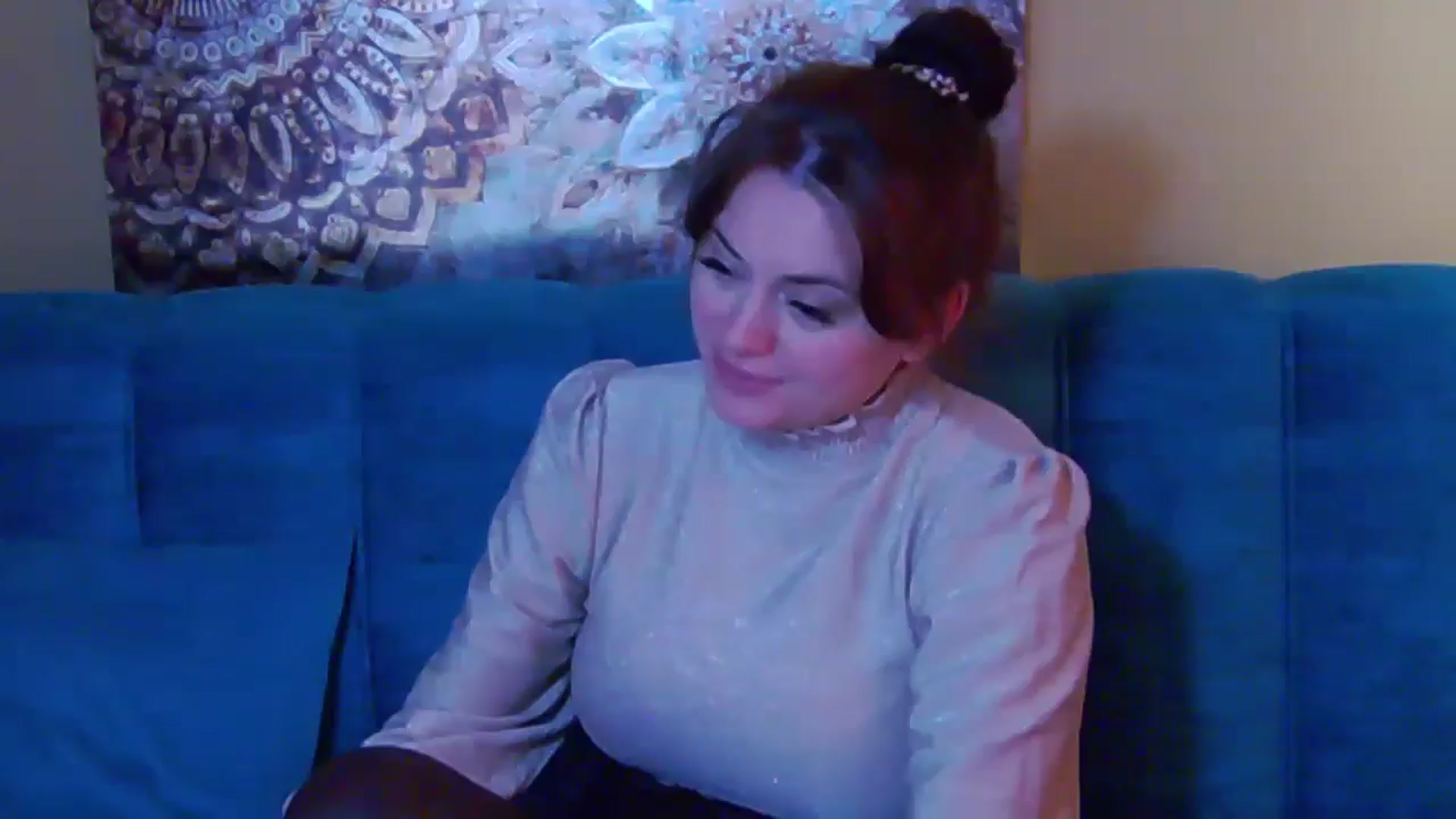 Gallery image thumbnail from ForeverChic's myfreecams stream on, 10/18/2024, 13:19 image 1 of 20