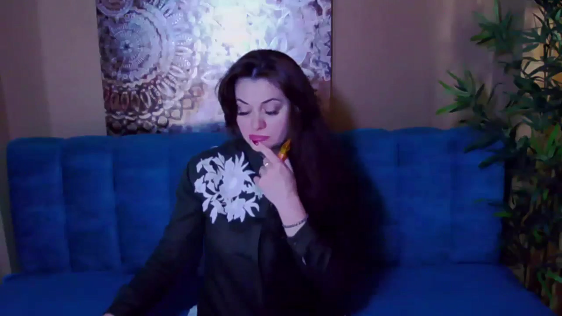 Gallery image thumbnail from ForeverChic's myfreecams stream on, 10/22/2024, 07:30 image 9 of 20