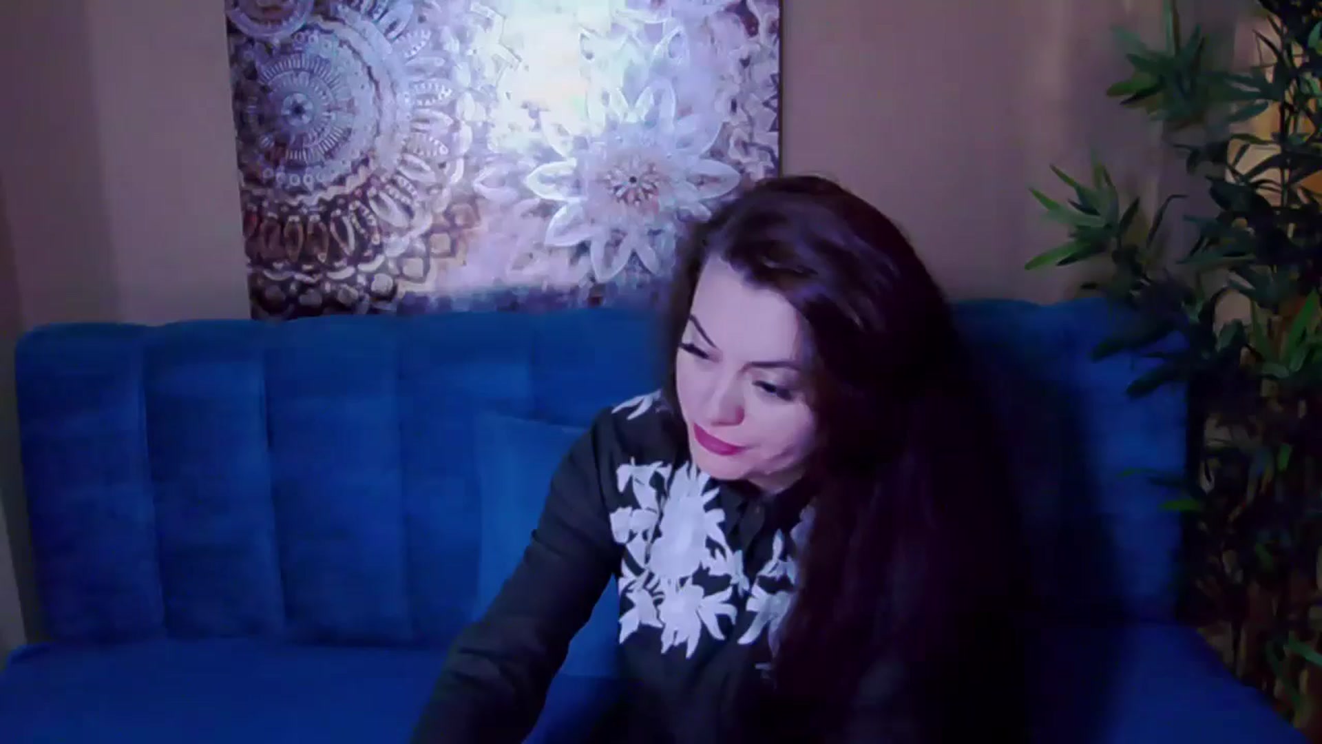 Gallery image thumbnail from ForeverChic's myfreecams stream on, 10/22/2024, 07:30 image 1 of 20