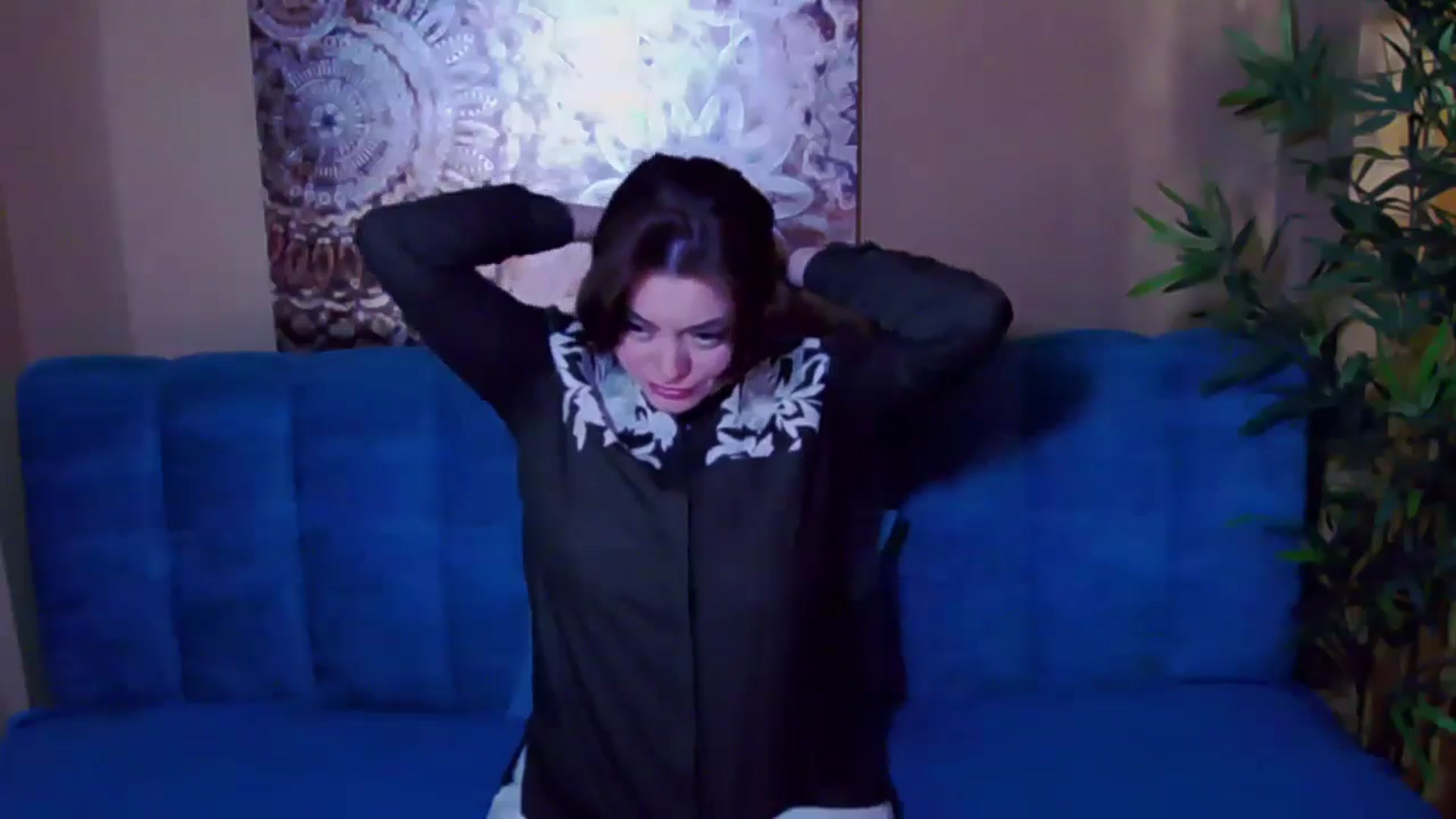Gallery image thumbnail from ForeverChic's myfreecams stream on, 10/22/2024, 07:30 image 10 of 20