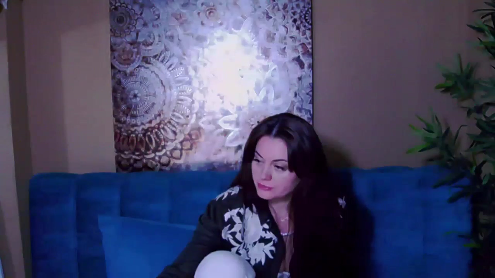 Gallery image thumbnail from ForeverChic's myfreecams stream on, 10/22/2024, 09:38 image 12 of 20