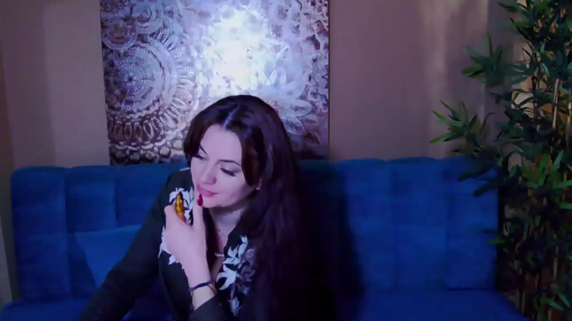 Gallery image thumbnail from ForeverChic's myfreecams stream on, 10/22/2024, 12:20 image 18 of 20