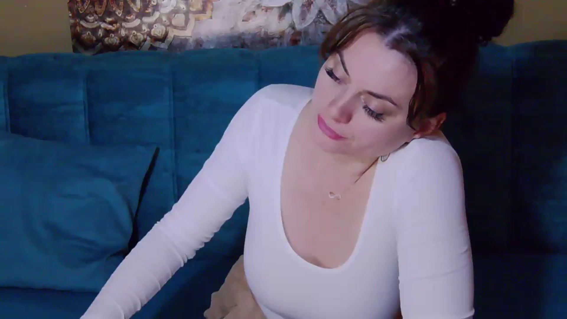 Gallery image thumbnail from ForeverChic's myfreecams stream on, 10/24/2024, 11:30 image 16 of 20