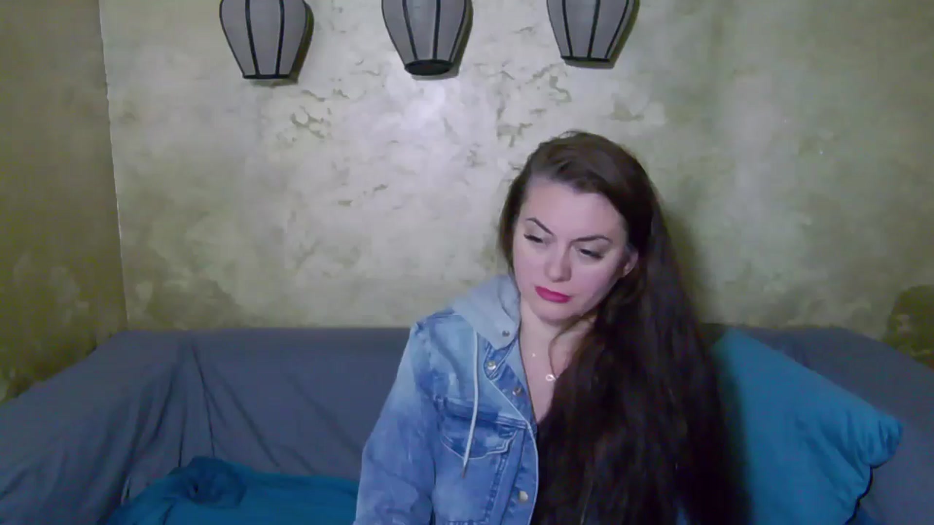 Gallery image thumbnail from ForeverChic's myfreecams stream on, 10/25/2024, 08:15 image 1 of 20