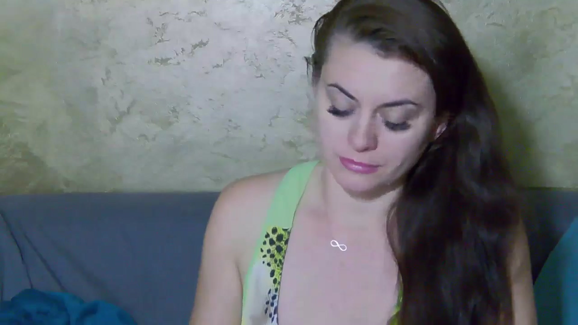 Gallery image thumbnail from ForeverChic's myfreecams stream on, 10/25/2024, 10:05 image 3 of 20