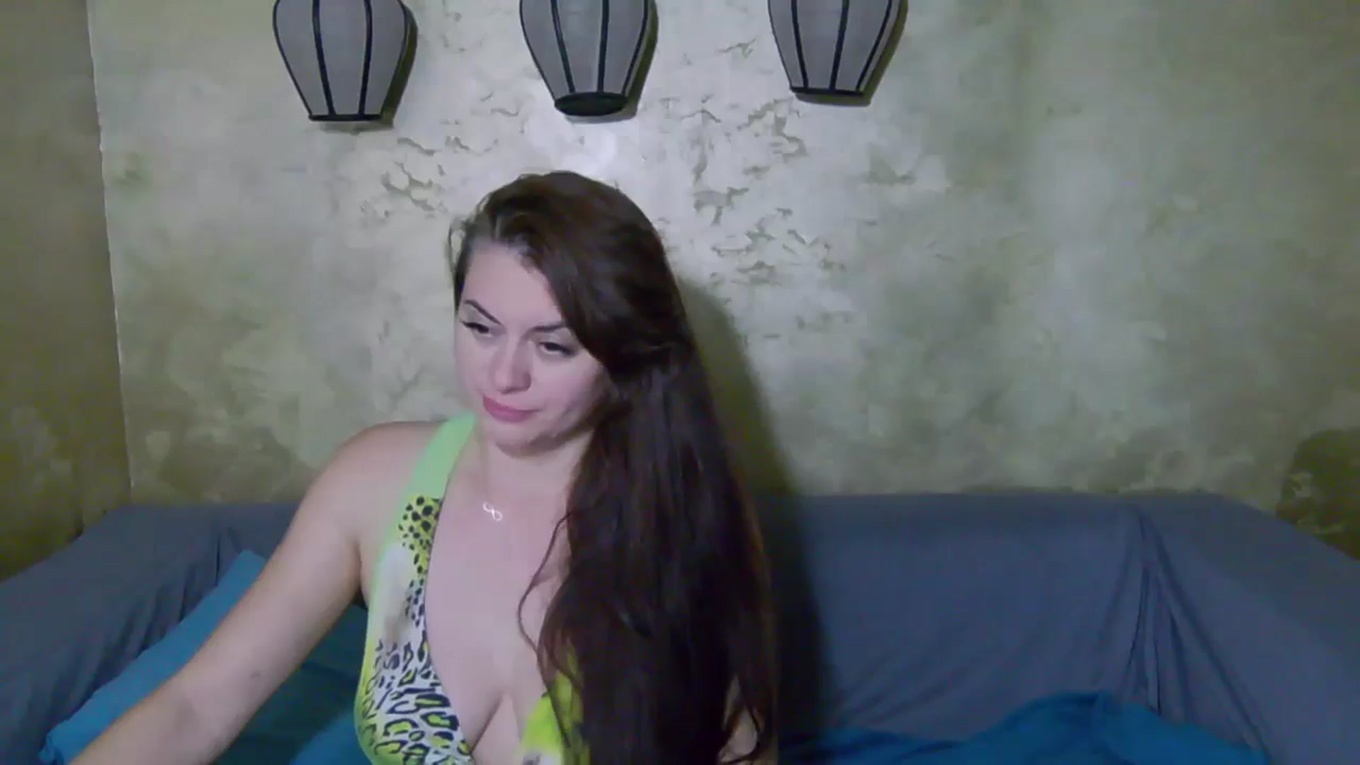 Gallery image thumbnail from ForeverChic's myfreecams stream on, 10/25/2024, 14:15 image 10 of 20
