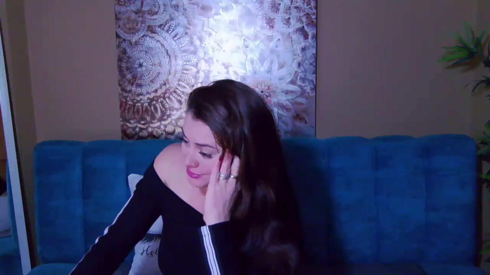 Gallery image thumbnail from ForeverChic's myfreecams stream on, 10/28/2024, 10:49 image 20 of 20