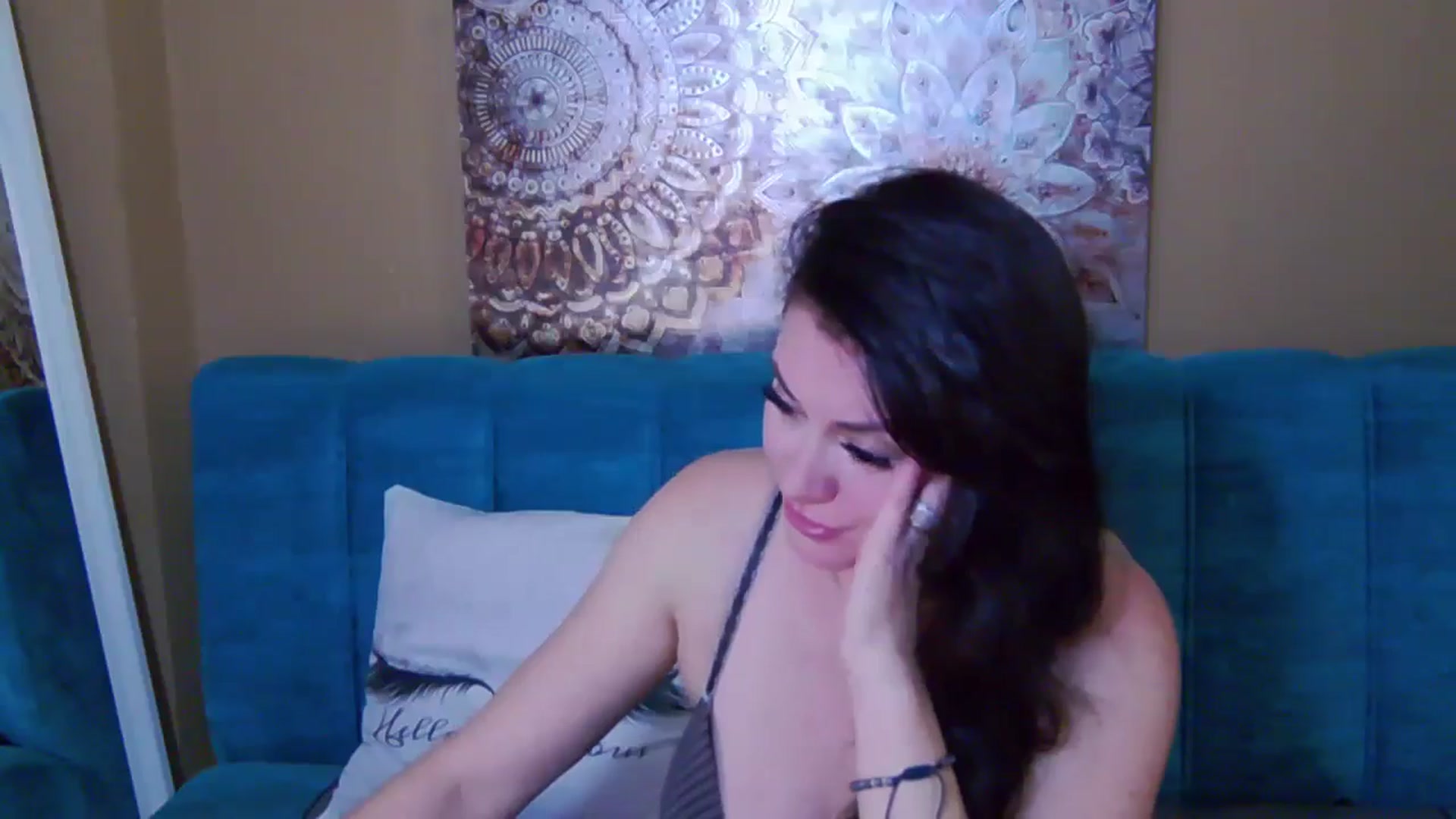 Gallery image thumbnail from ForeverChic's myfreecams stream on, 10/30/2024, 13:24 image 4 of 20
