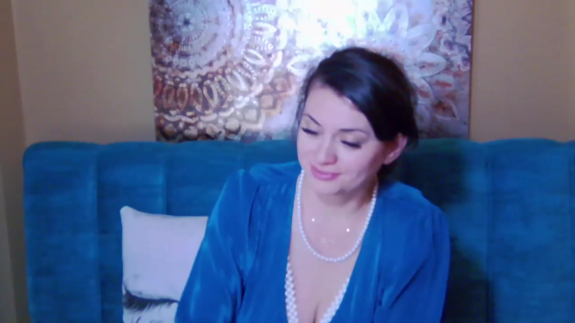 Gallery image thumbnail from ForeverChic's myfreecams stream on, 11/01/2024, 12:49 image 16 of 20