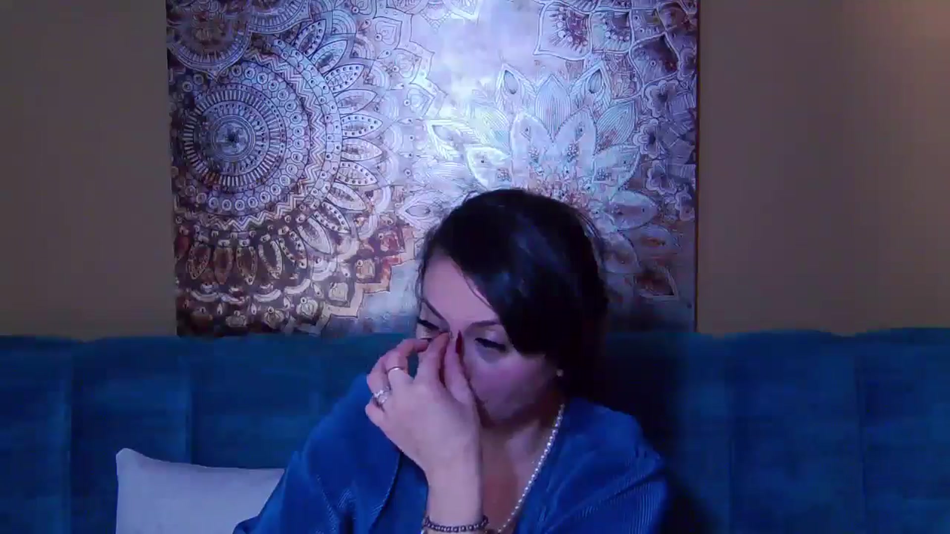 Gallery image thumbnail from ForeverChic's myfreecams stream on, 11/01/2024, 13:09 image 15 of 20