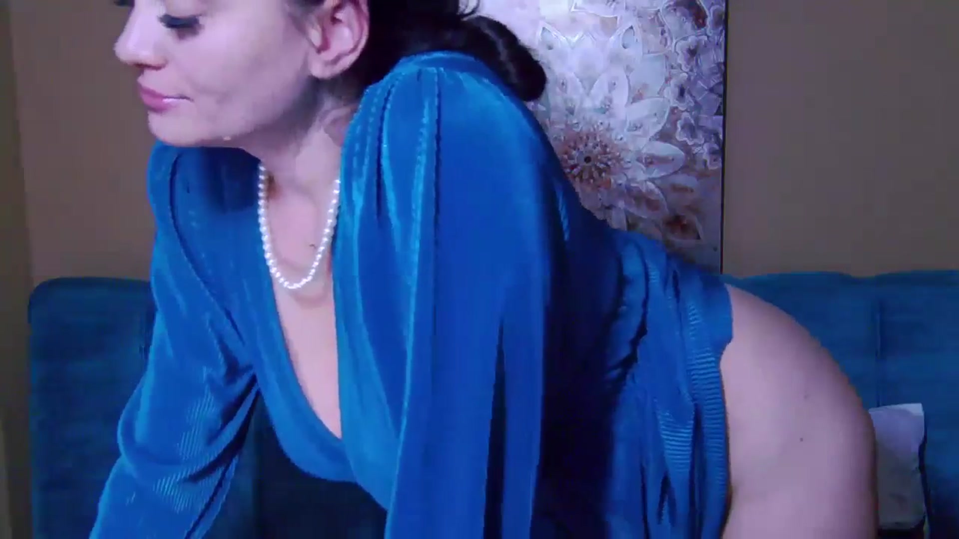 Gallery image thumbnail from ForeverChic's myfreecams stream on, 11/01/2024, 15:03 image 12 of 20