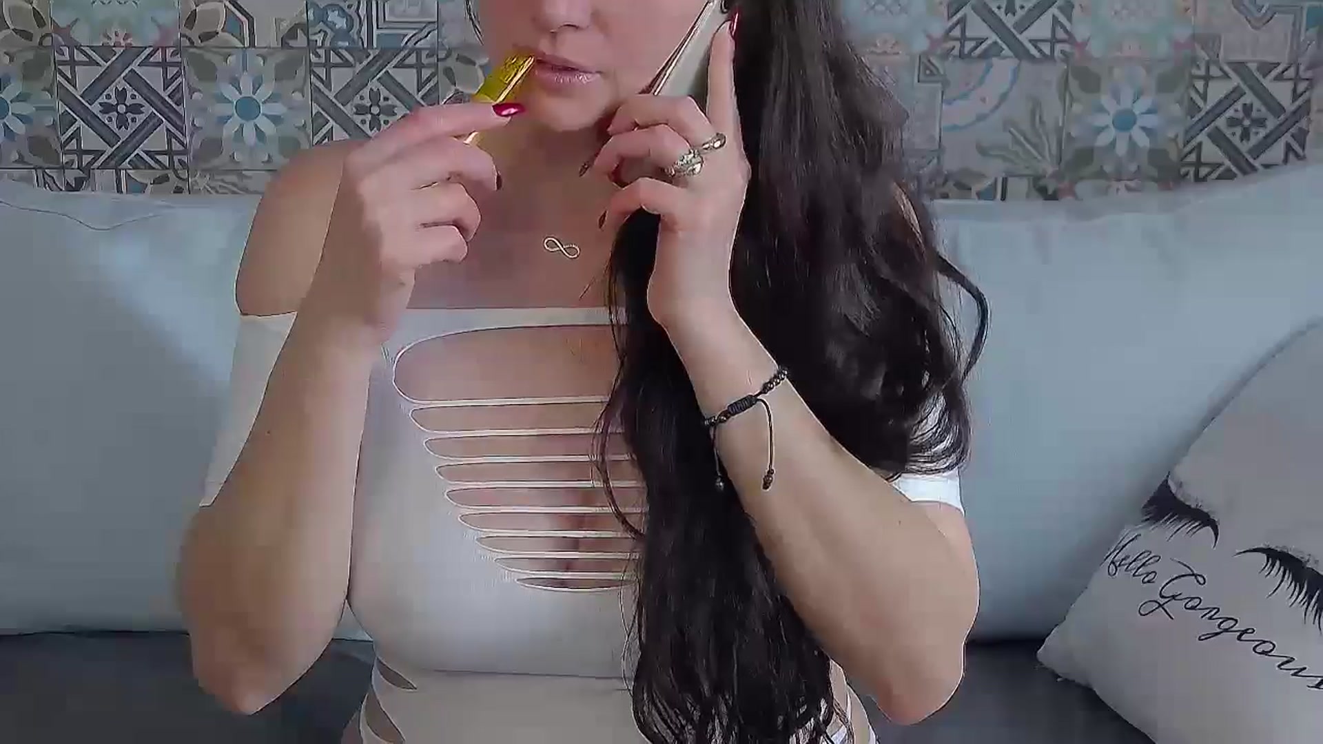 Gallery image thumbnail from ForeverChic's myfreecams stream on, 11/02/2024, 12:04 image 7 of 20