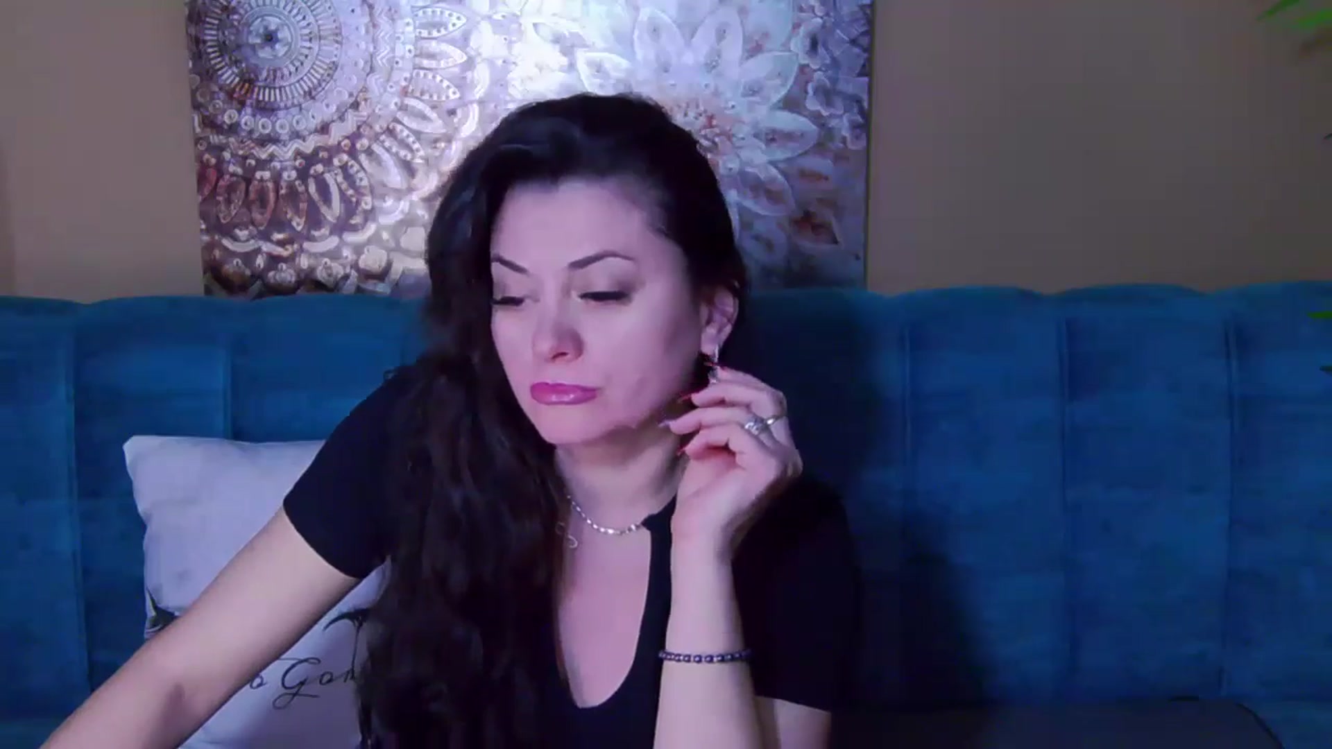 Gallery image thumbnail from ForeverChic's myfreecams stream on, 11/06/2024, 09:56 image 4 of 20