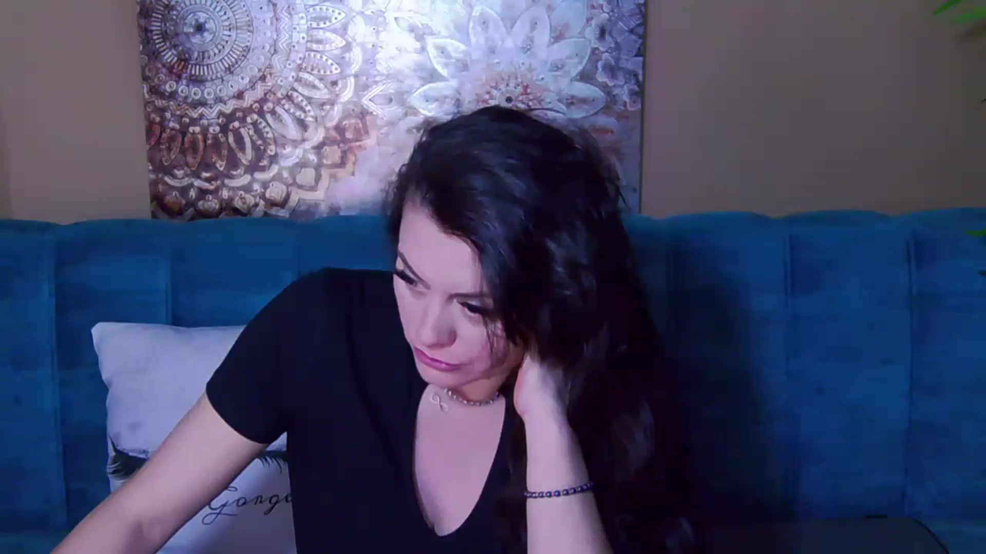 Gallery image thumbnail from ForeverChic's myfreecams stream on, 11/06/2024, 09:56 image 11 of 20