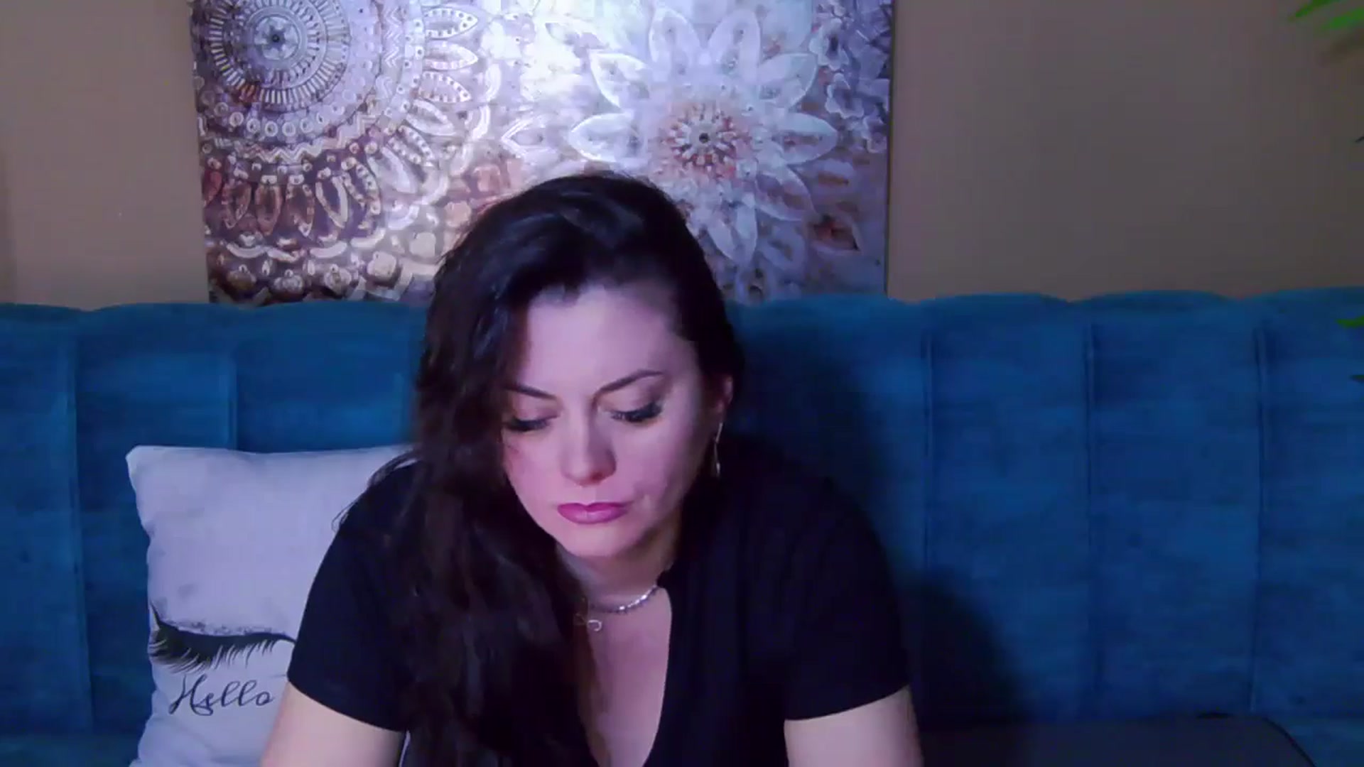 Gallery image thumbnail from ForeverChic's myfreecams stream on, 11/06/2024, 09:56 image 8 of 20