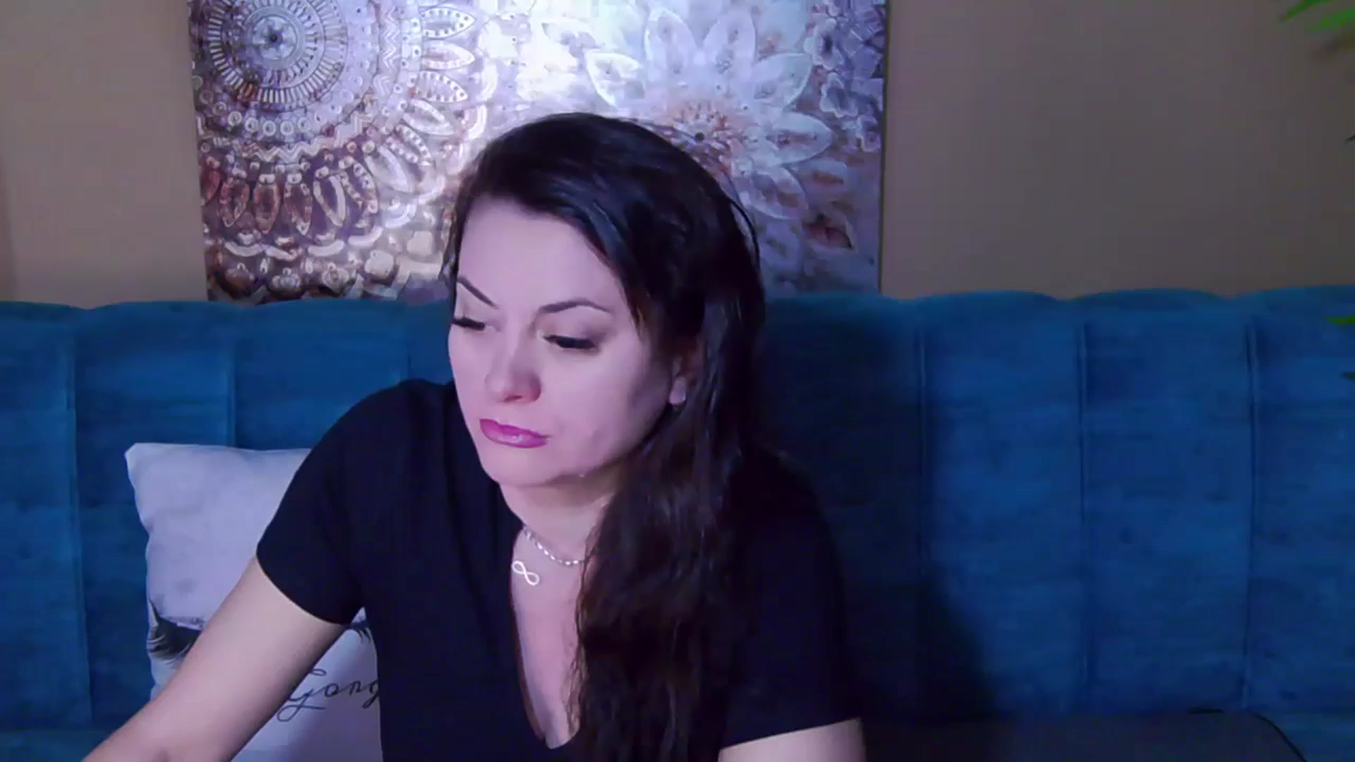 Gallery image thumbnail from ForeverChic's myfreecams stream on, 11/06/2024, 09:56 image 1 of 20