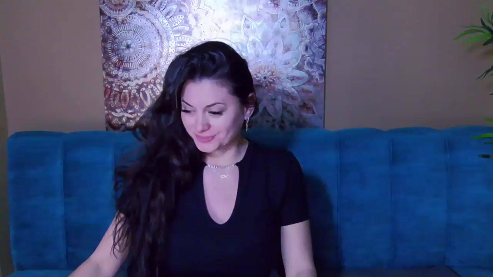 Gallery image thumbnail from ForeverChic's myfreecams stream on, 11/06/2024, 14:06 image 13 of 20