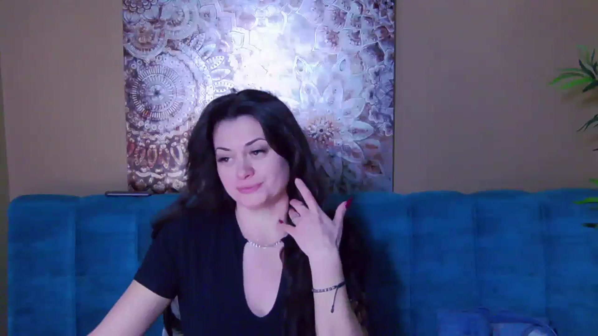 Gallery image thumbnail from ForeverChic's myfreecams stream on, 11/06/2024, 14:06 image 17 of 20