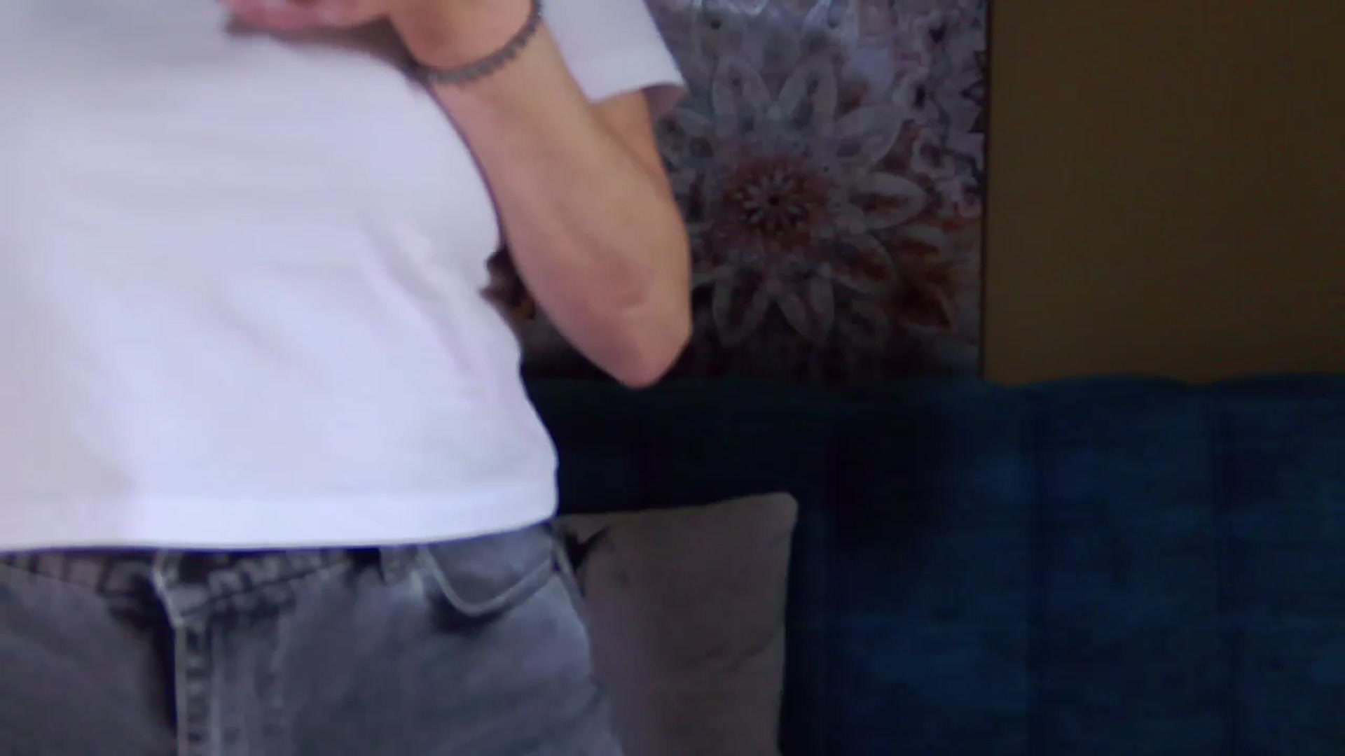 Gallery image thumbnail from ForeverChic's myfreecams stream on, 11/07/2024, 09:45 image 11 of 20