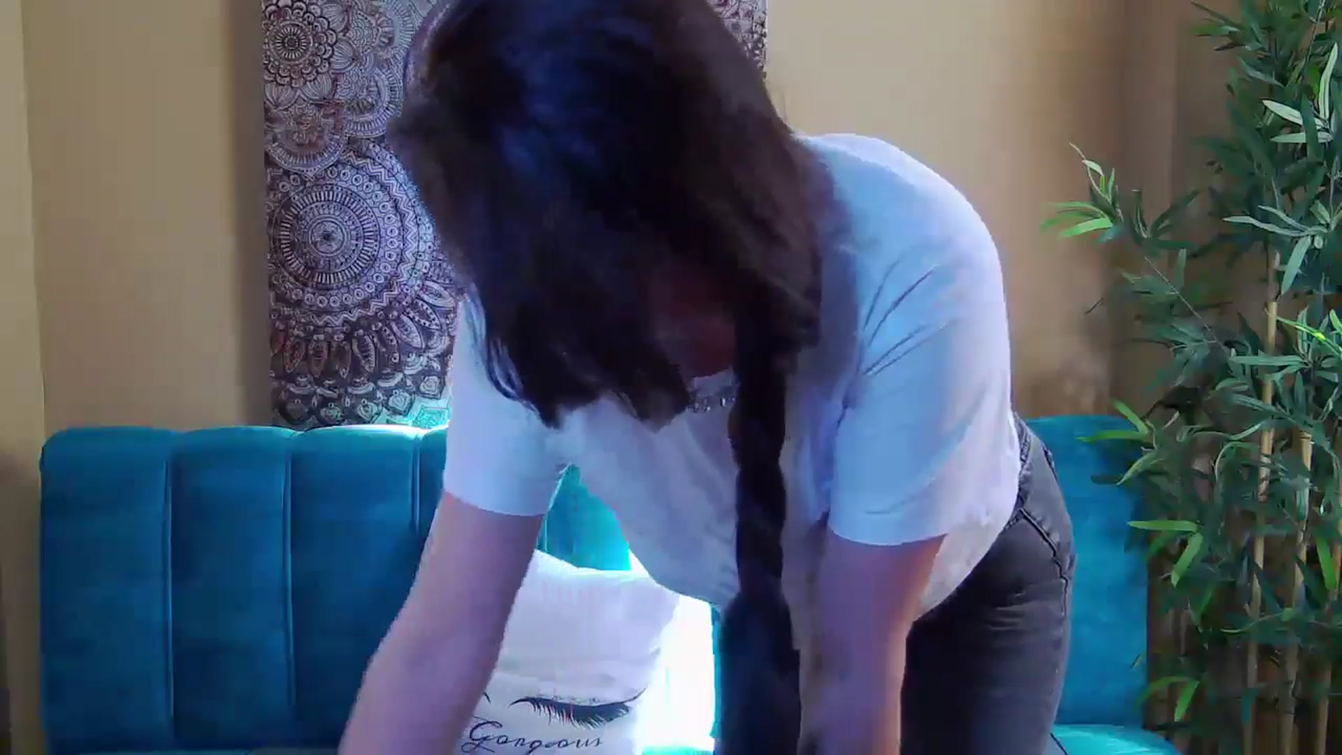 Gallery image thumbnail from ForeverChic's myfreecams stream on, 11/07/2024, 12:39 image 9 of 20