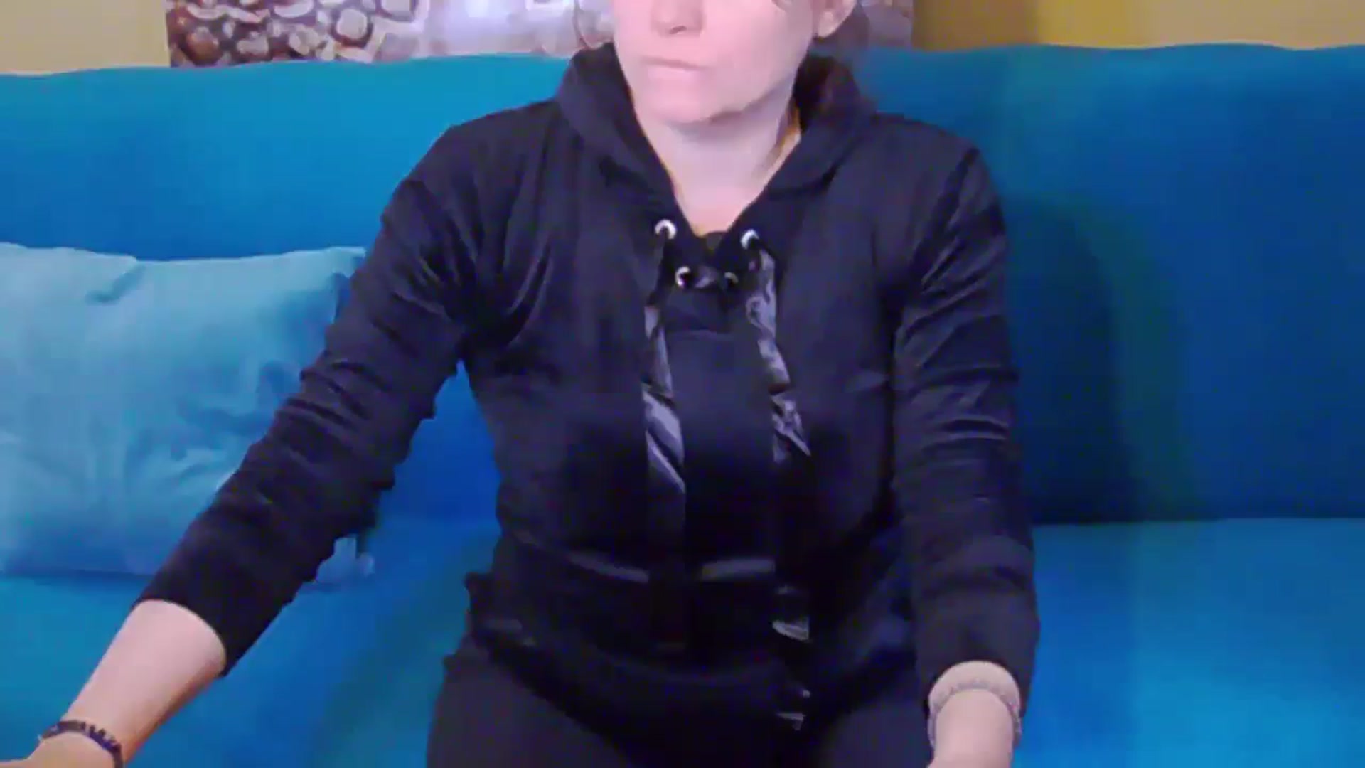Gallery image thumbnail from ForeverChic's myfreecams stream on, 11/11/2024, 10:13 image 4 of 20