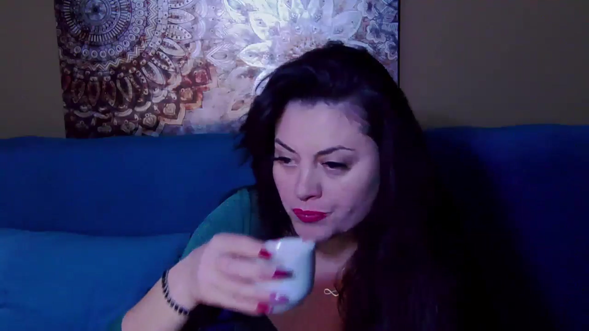 Gallery image thumbnail from ForeverChic's myfreecams stream on, 11/13/2024, 10:11 image 6 of 20